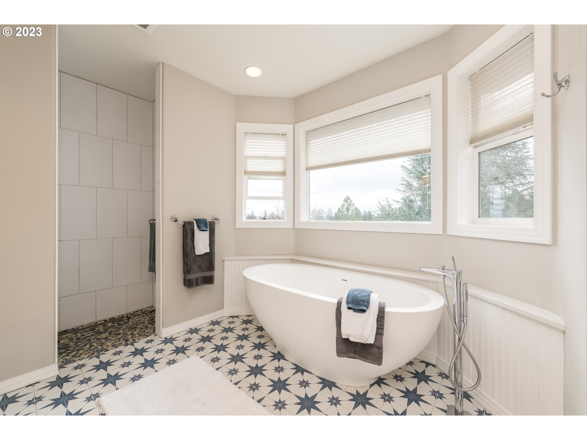 13072 SW MORNINGSTAR DR