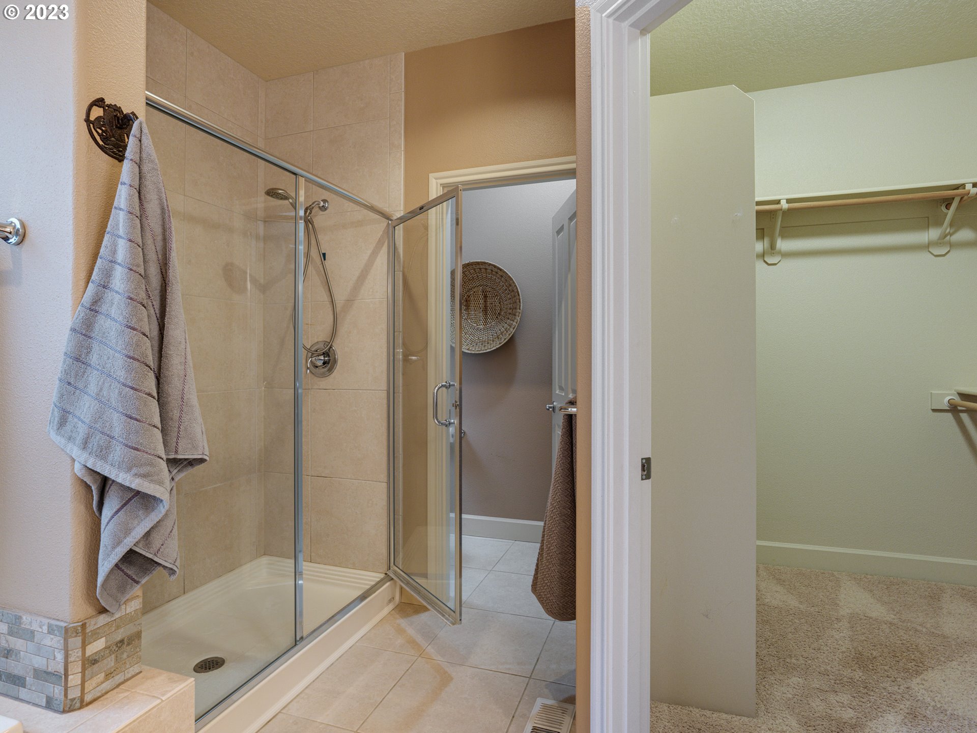 9410 SE LINCOLN HEIGHTS CIR