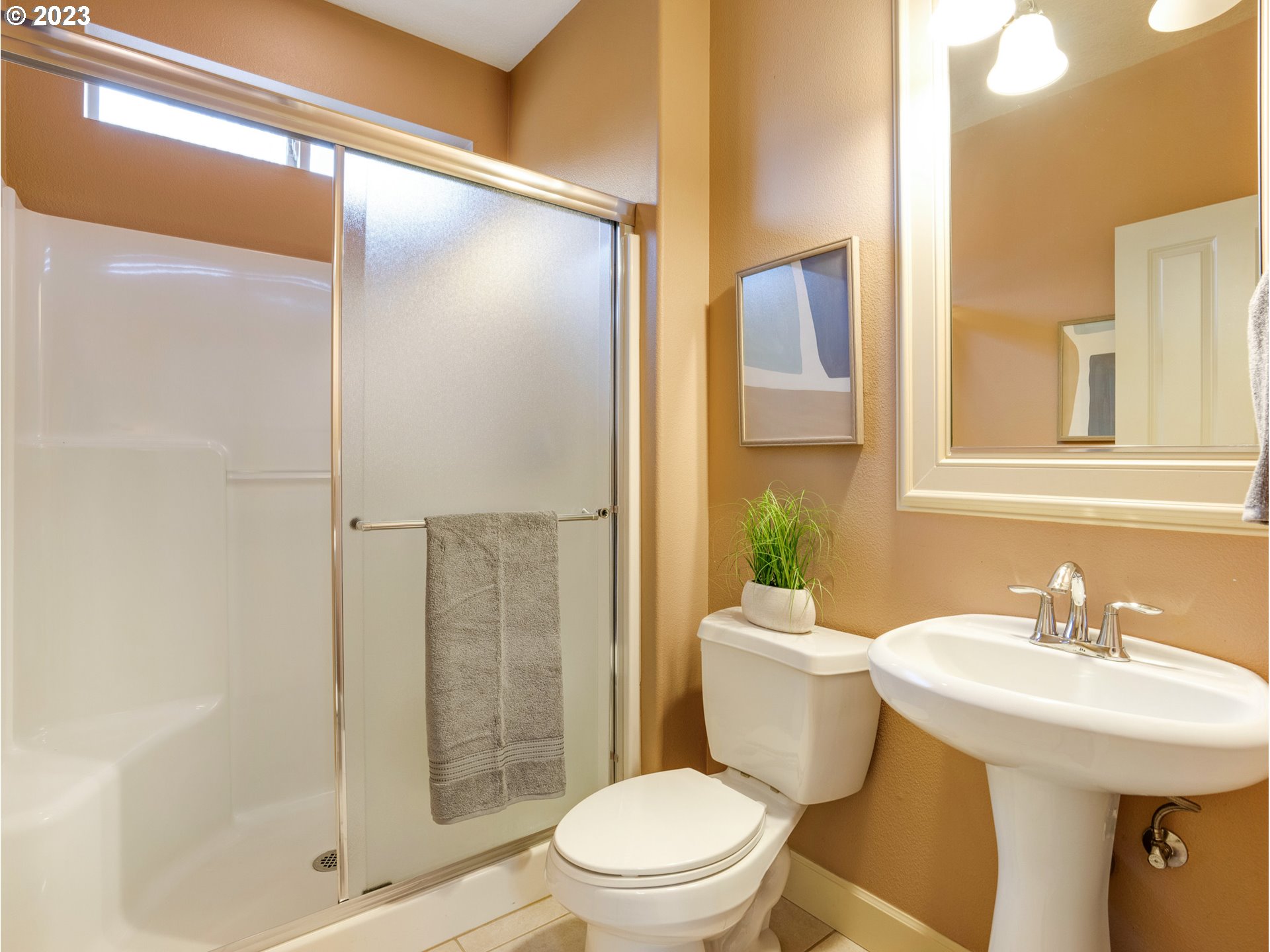 9410 SE LINCOLN HEIGHTS CIR