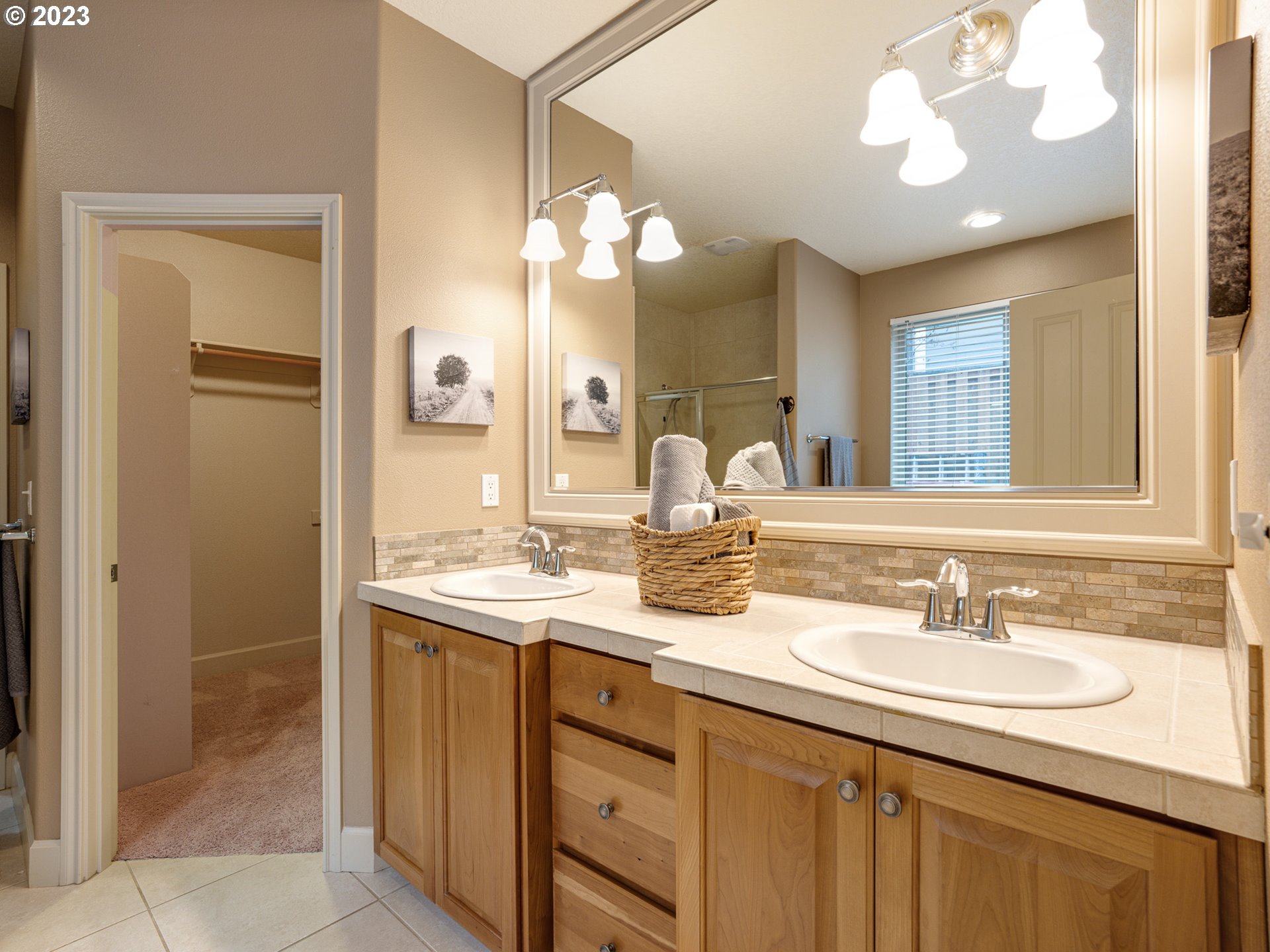 9410 SE LINCOLN HEIGHTS CIR