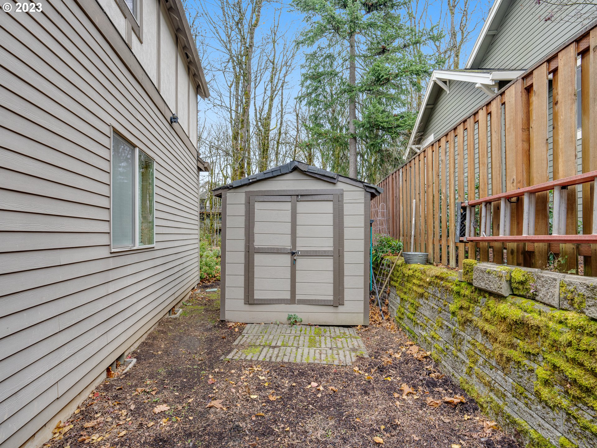 9410 SE LINCOLN HEIGHTS CIR