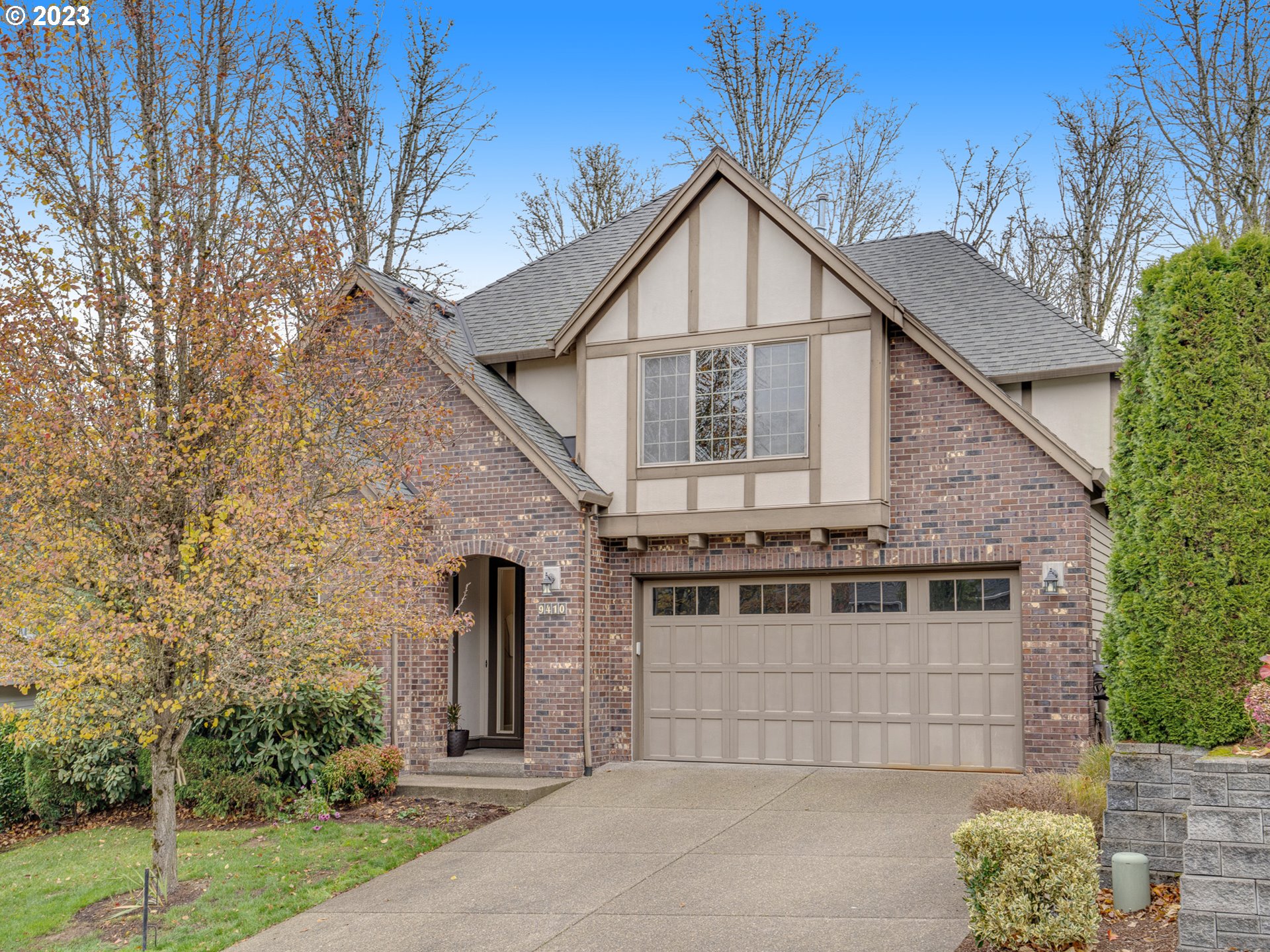 9410 SE LINCOLN HEIGHTS CIR