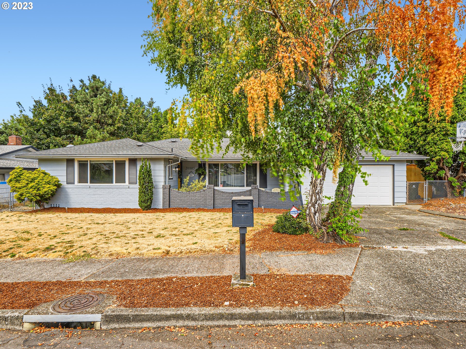 20805 SE BURNSIDE CT