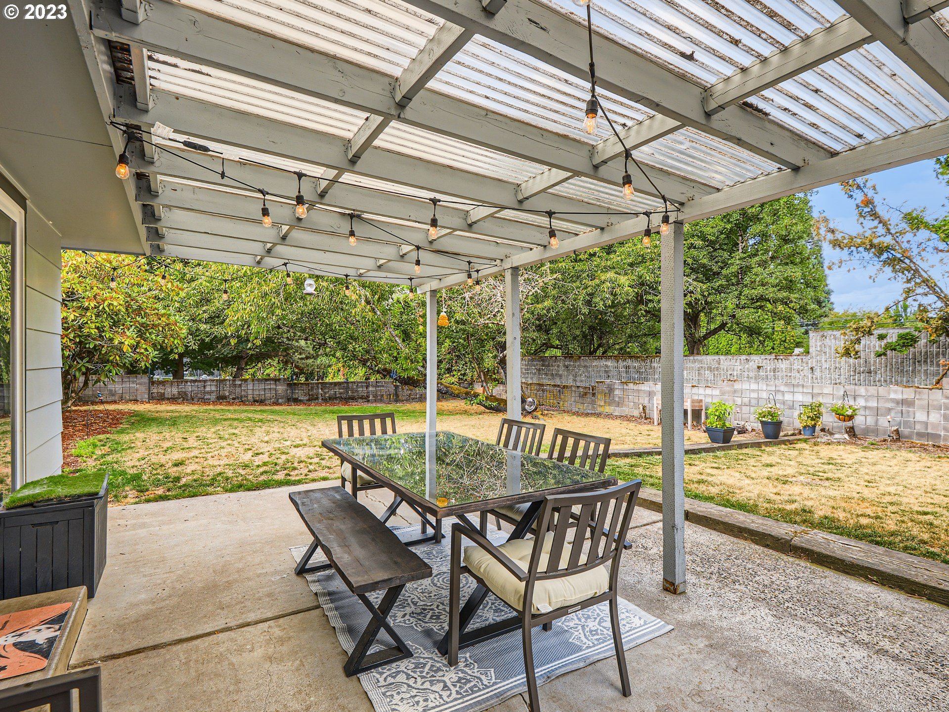 20805 SE BURNSIDE CT