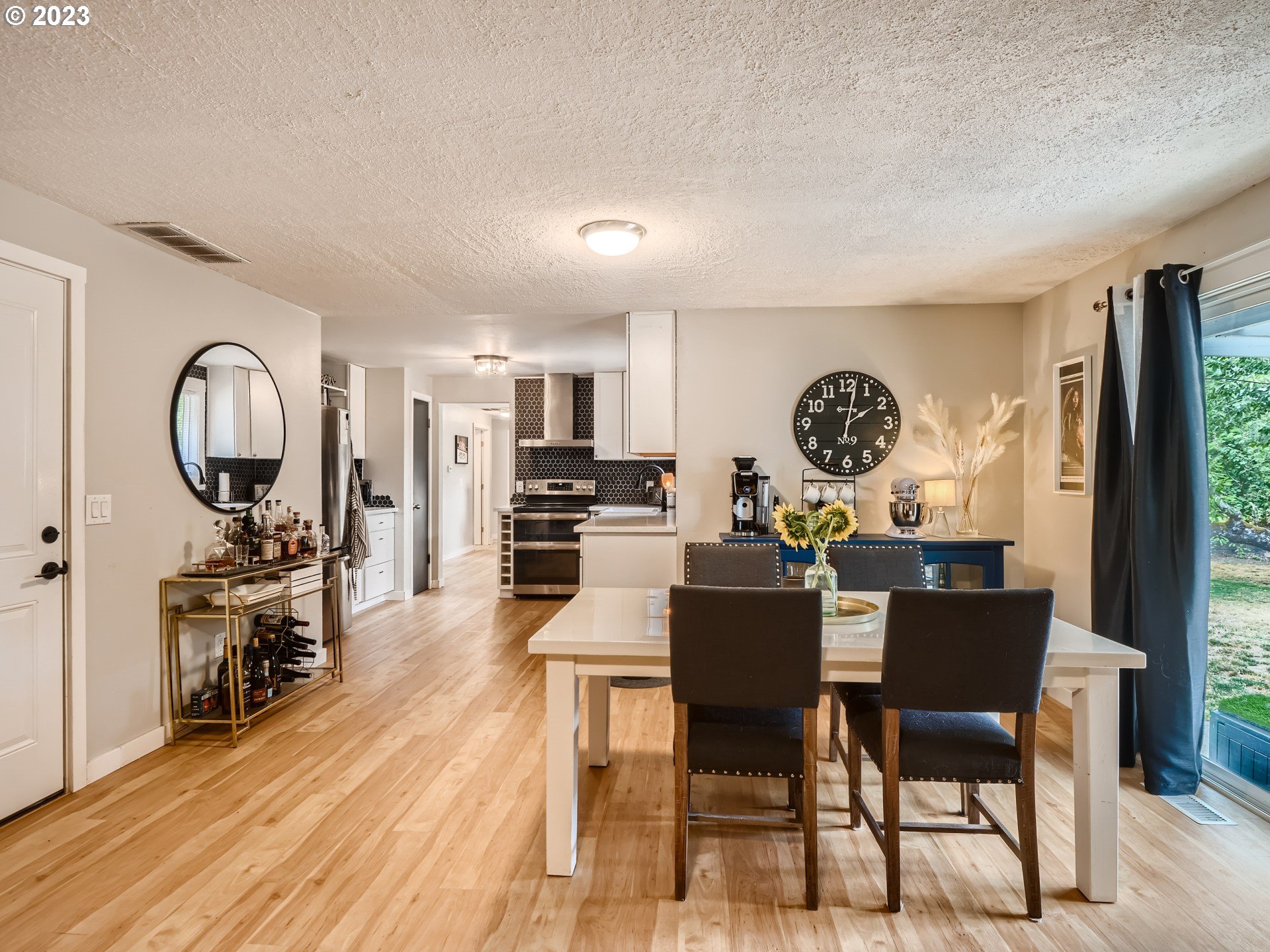 20805 SE BURNSIDE CT