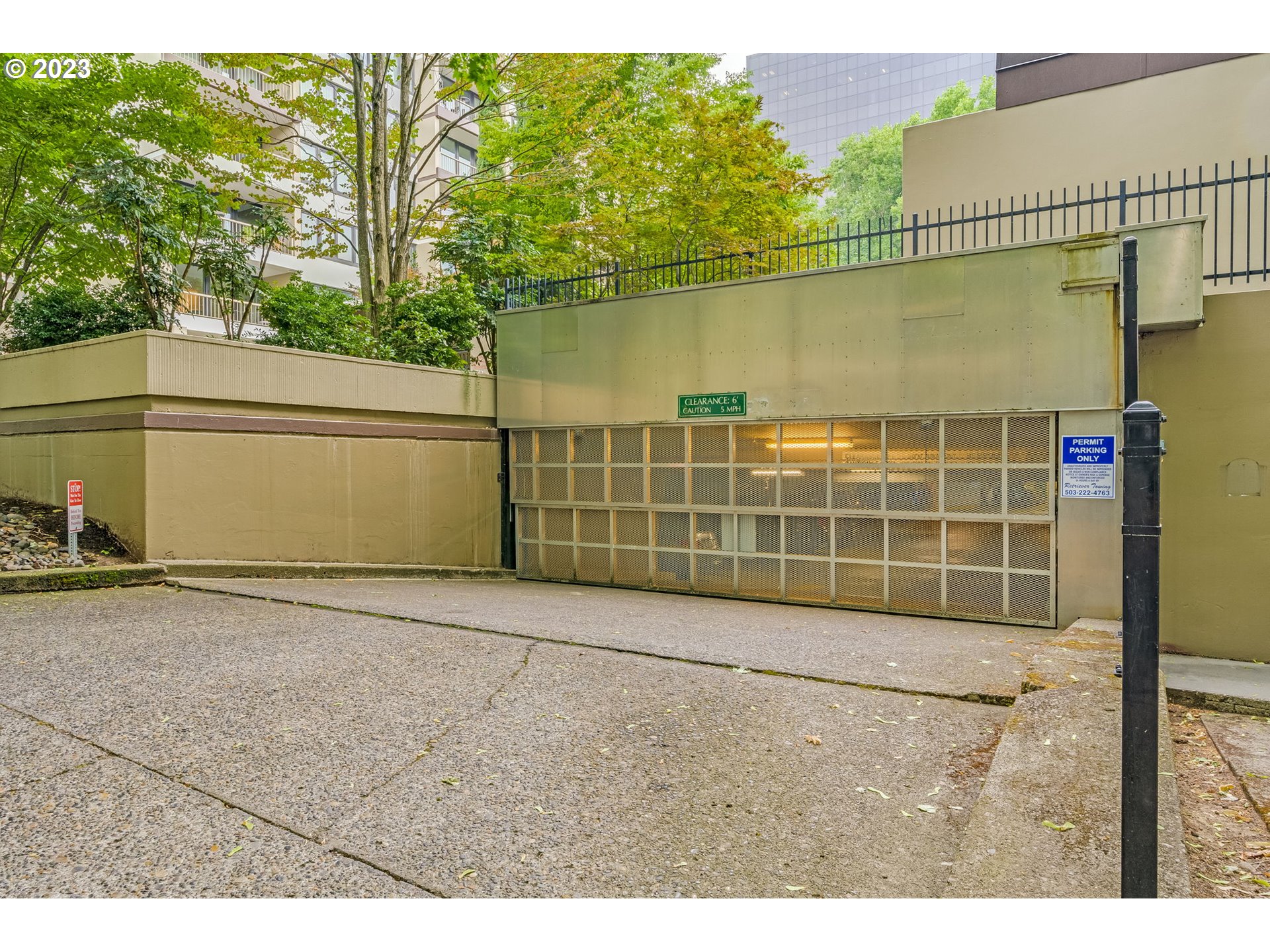 255 SW Harrison ST 4F