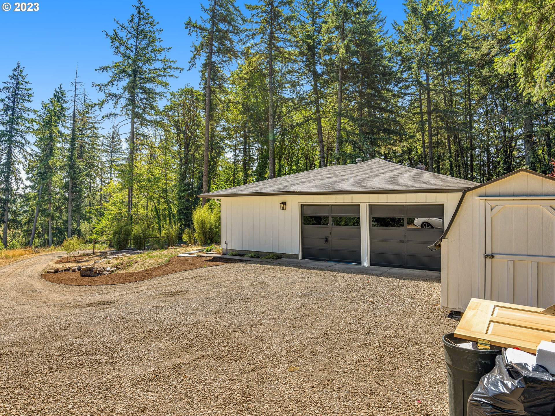 7740 NW HOOD VIEW CIR