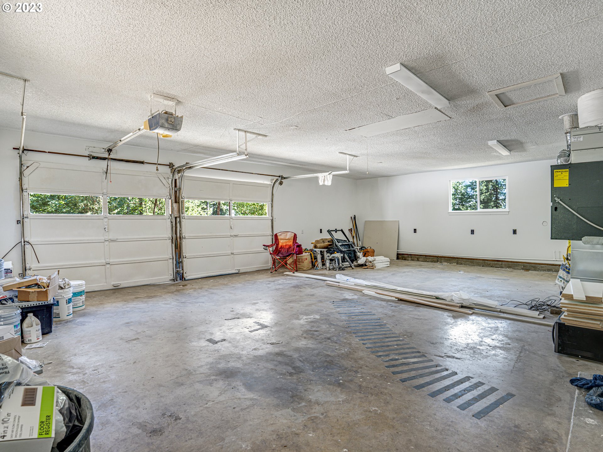 7740 NW HOOD VIEW CIR