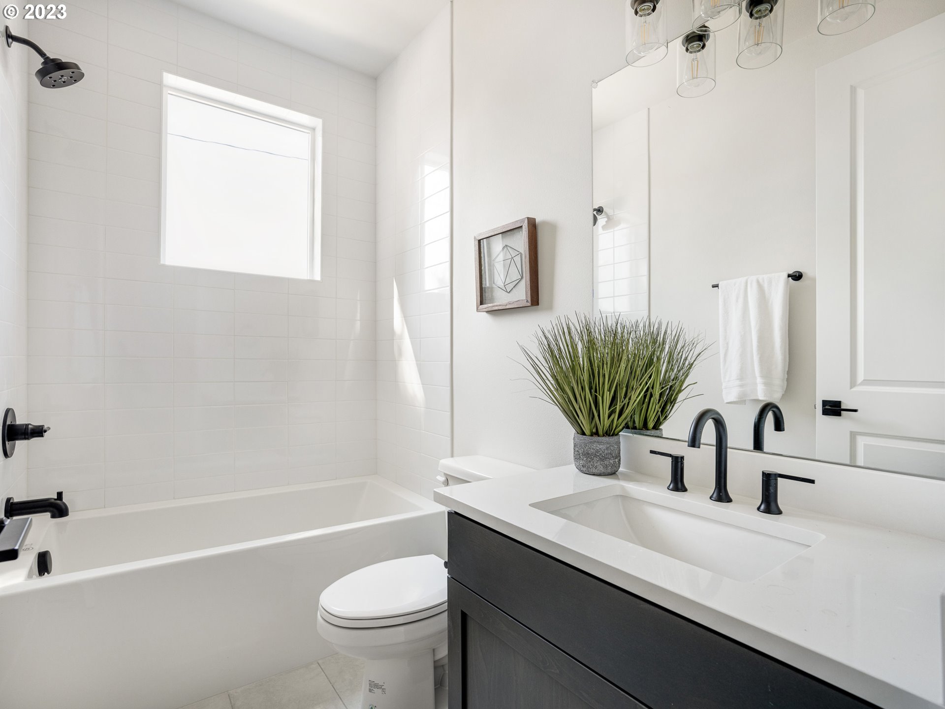 8113 N Syracuse ST 1