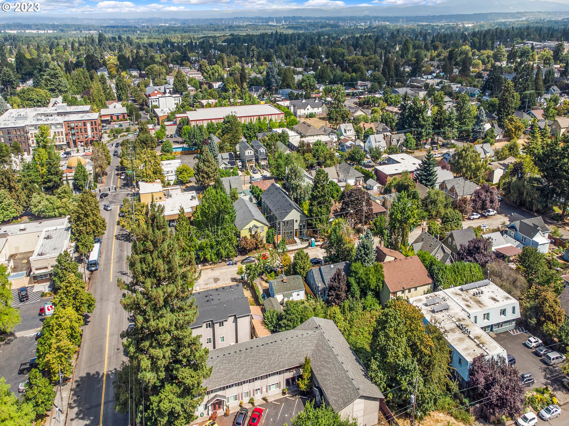 8113 N Syracuse ST 1