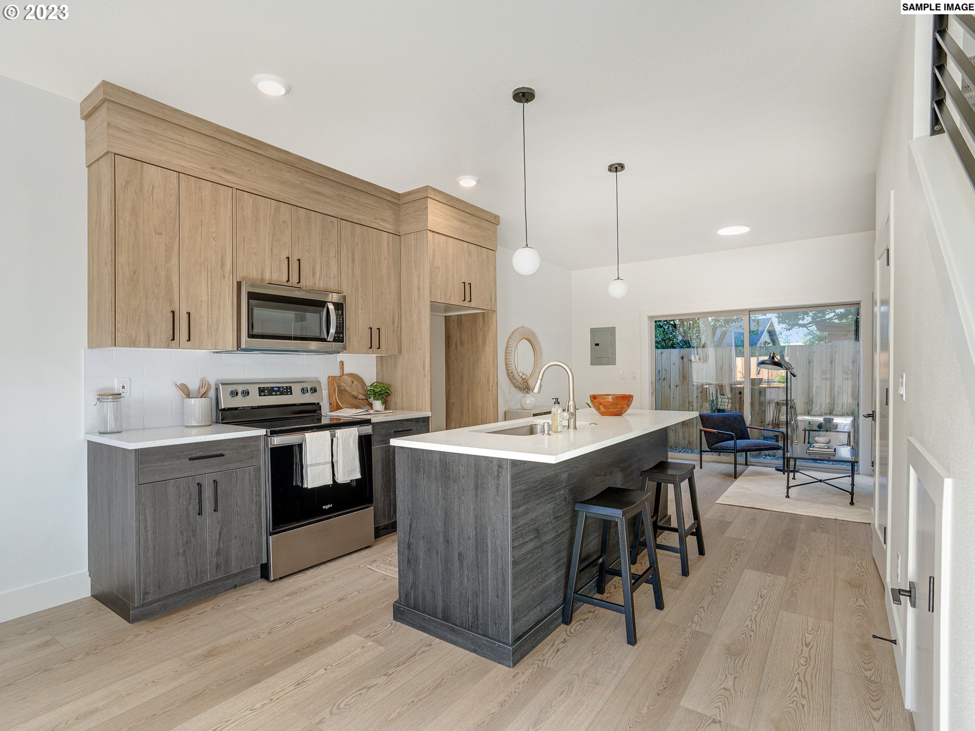 1211 N Winchell ST 3