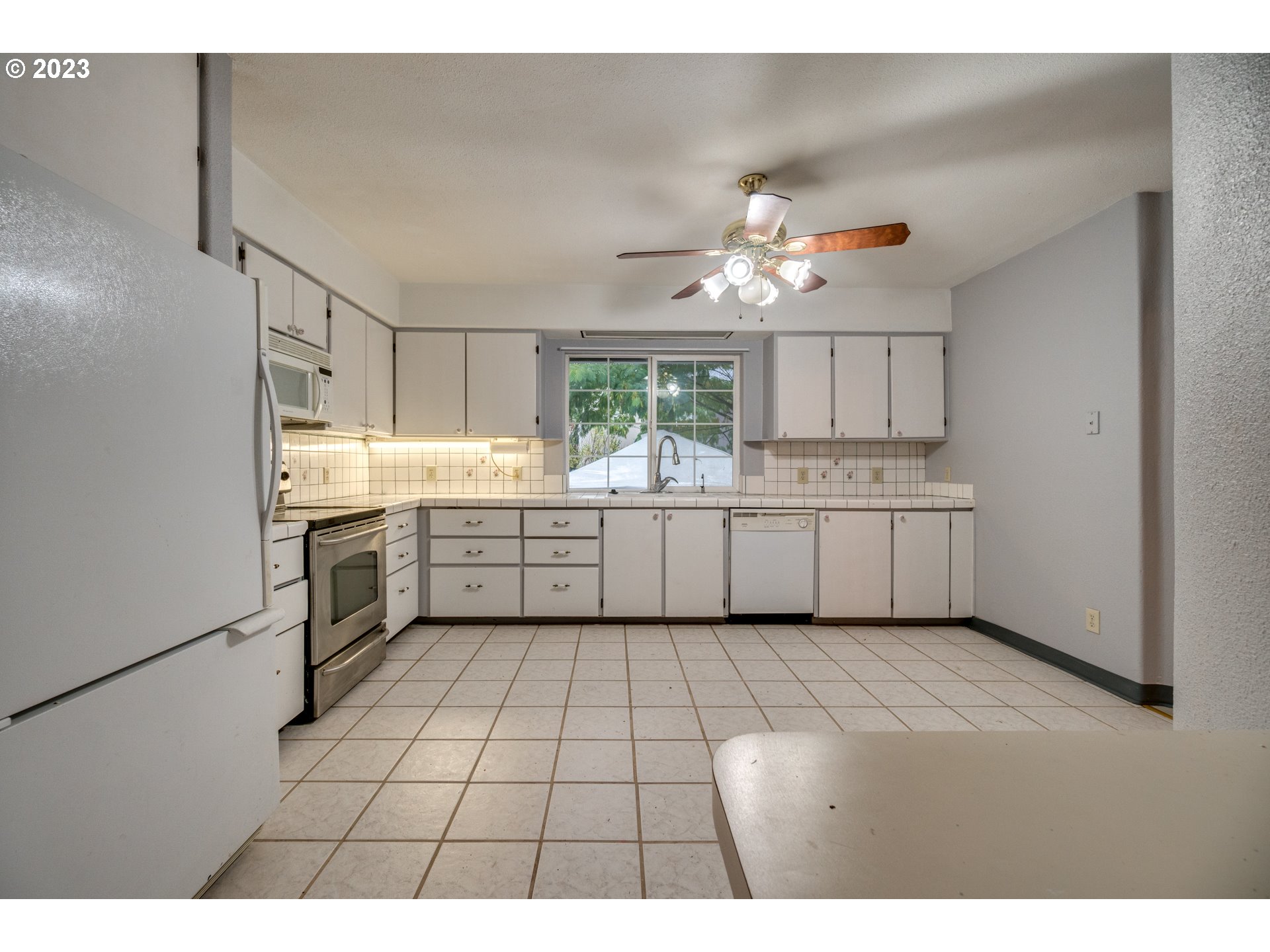 2825 COLUMBIA BLVD, St. Helens