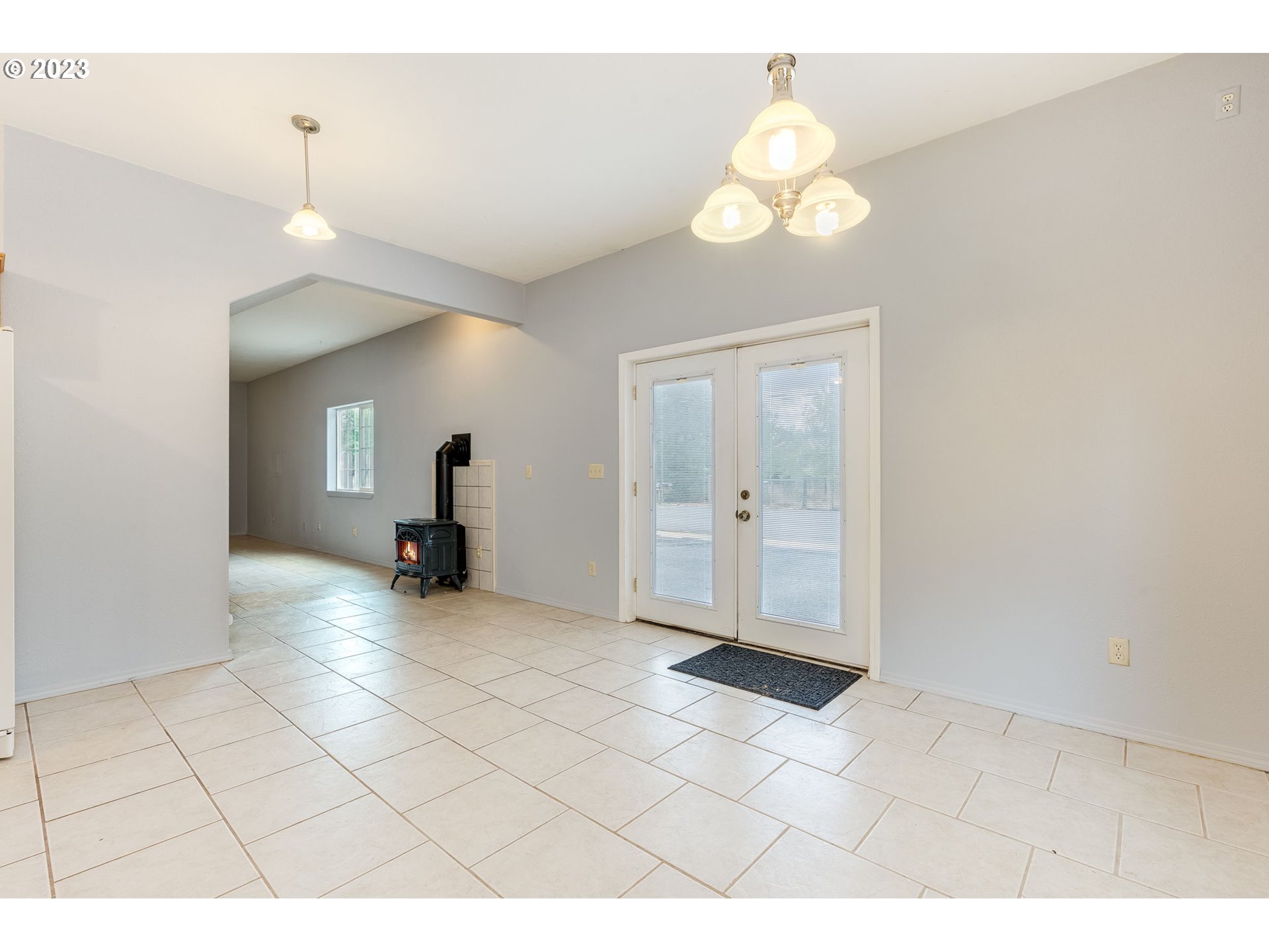 2825 COLUMBIA BLVD, St. Helens