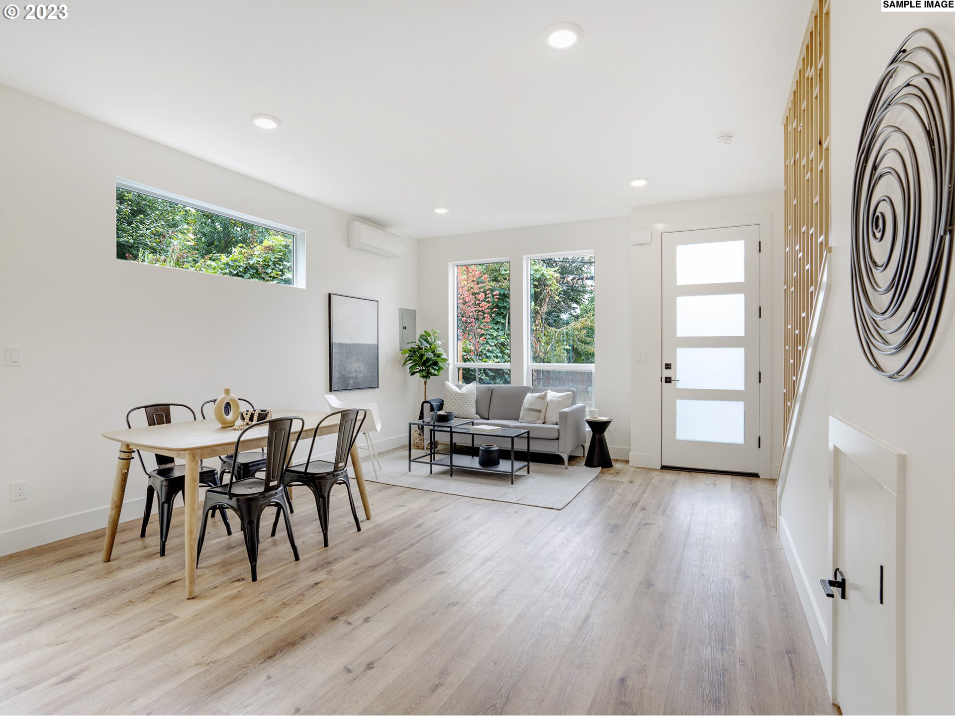 4136 NE Rodney AVE 4