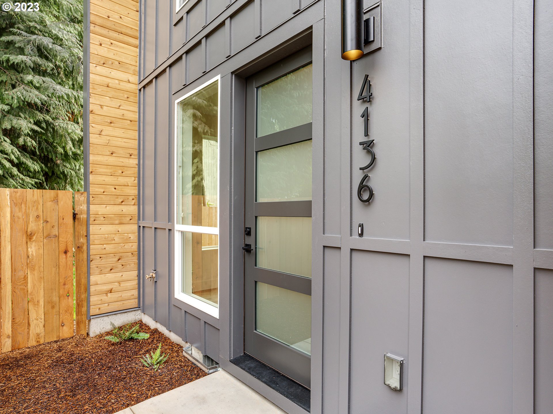 4136 NE Rodney AVE 4