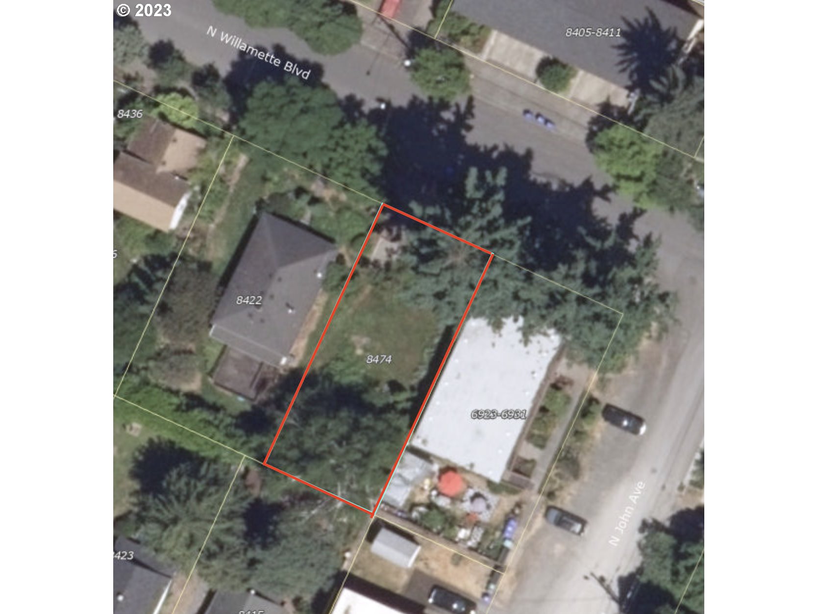 8474 N Willamette BLVD