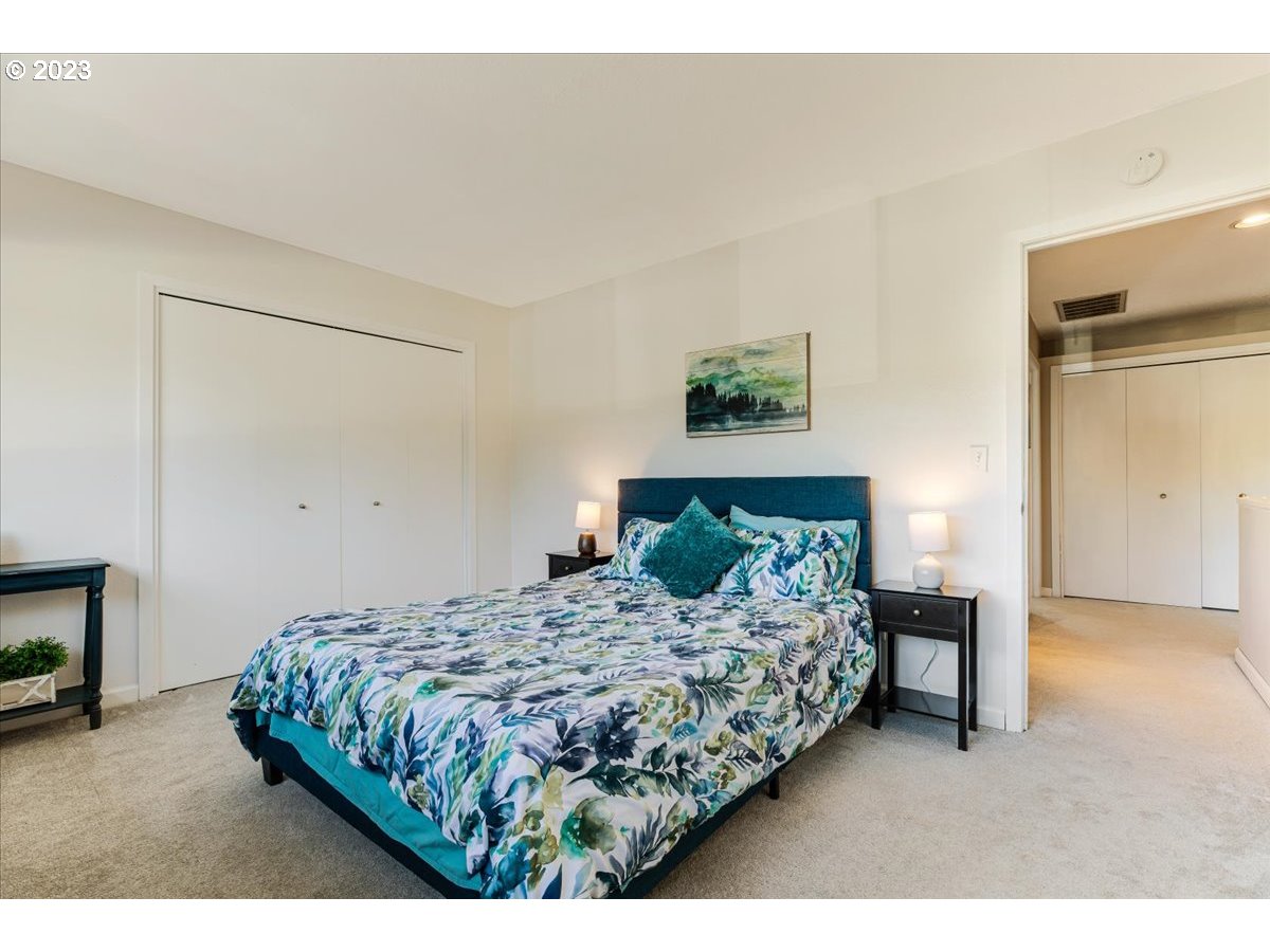 28612 SW ASH MEADOWS BLVD 33