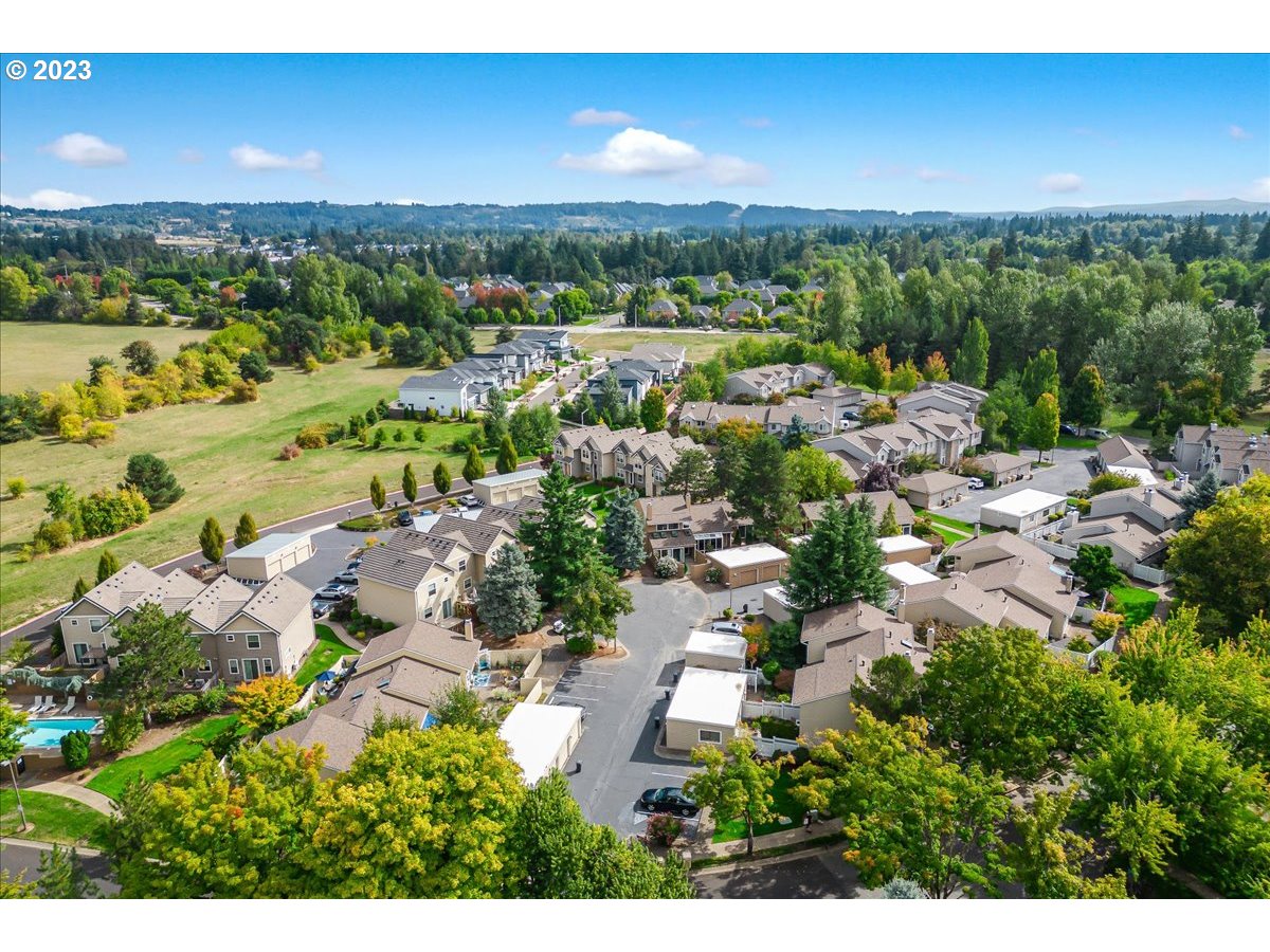 28612 SW ASH MEADOWS BLVD 33