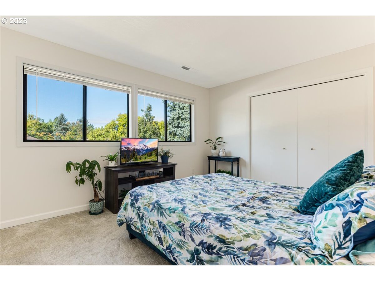 28612 SW ASH MEADOWS BLVD 33