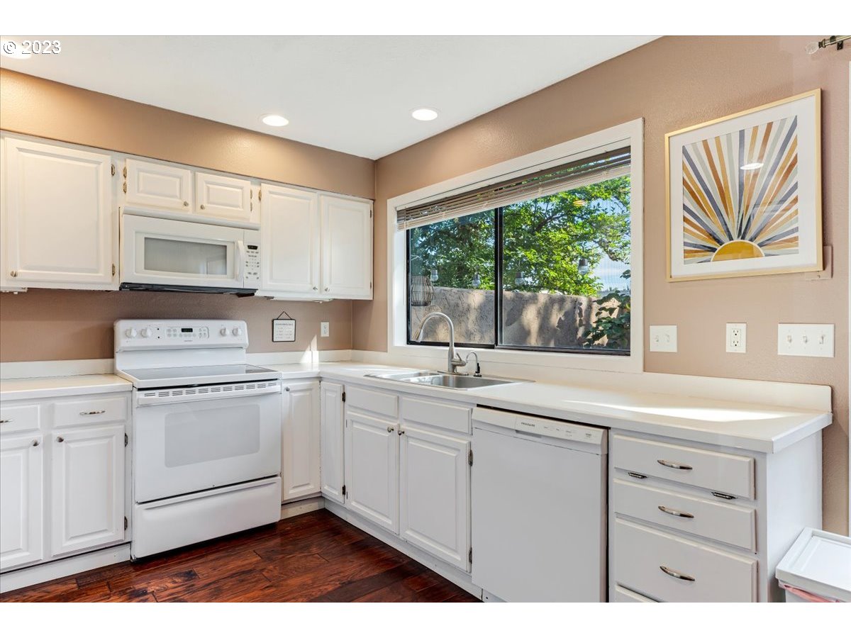 28612 SW ASH MEADOWS BLVD 33