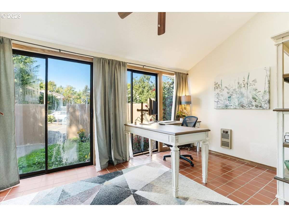 28612 SW ASH MEADOWS BLVD 33