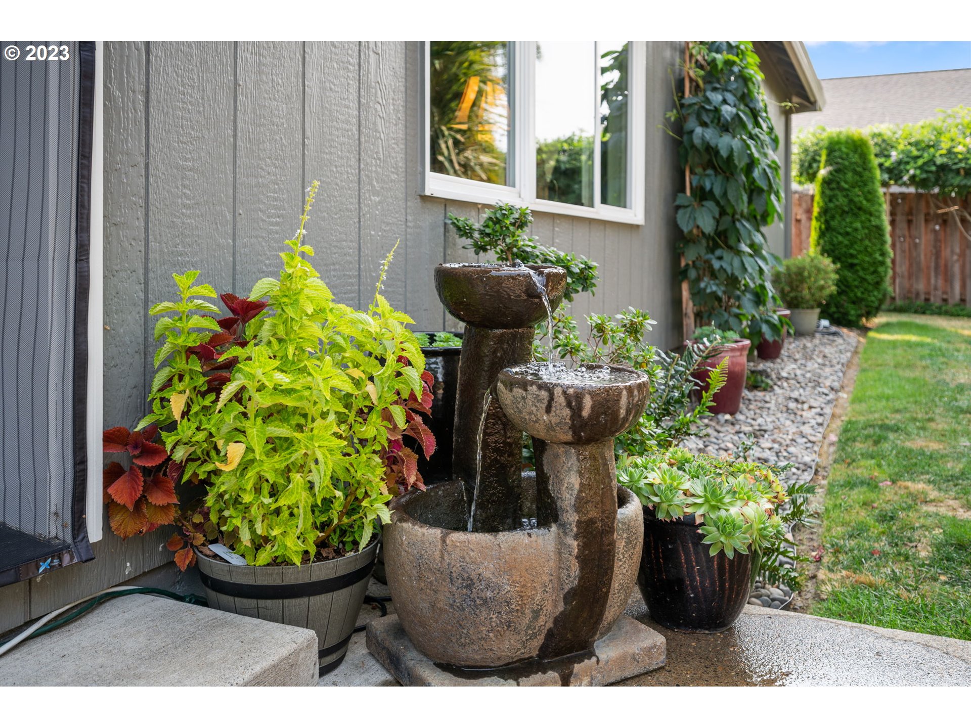 1611 SW Emily DR, McMinnville