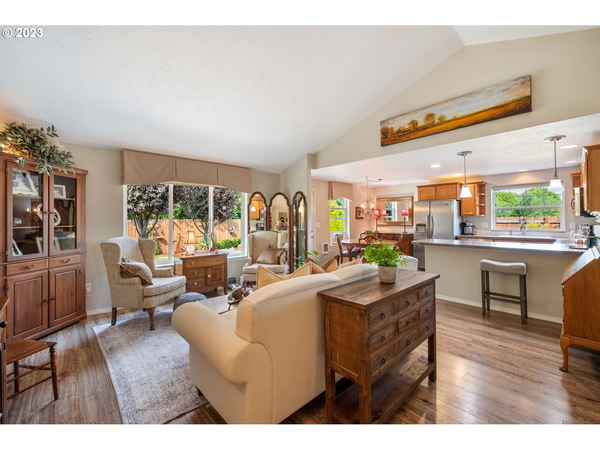 1611 SW Emily DR, McMinnville