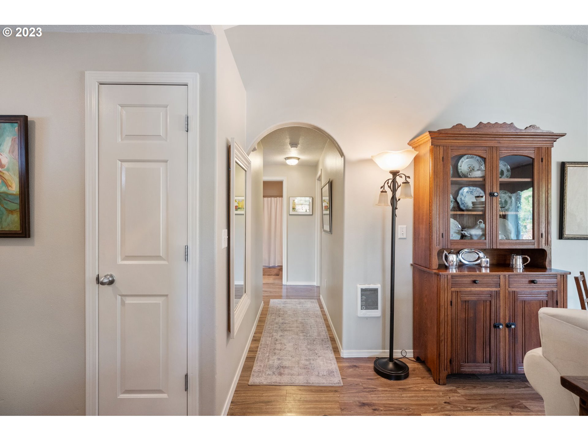 1611 SW Emily DR, McMinnville