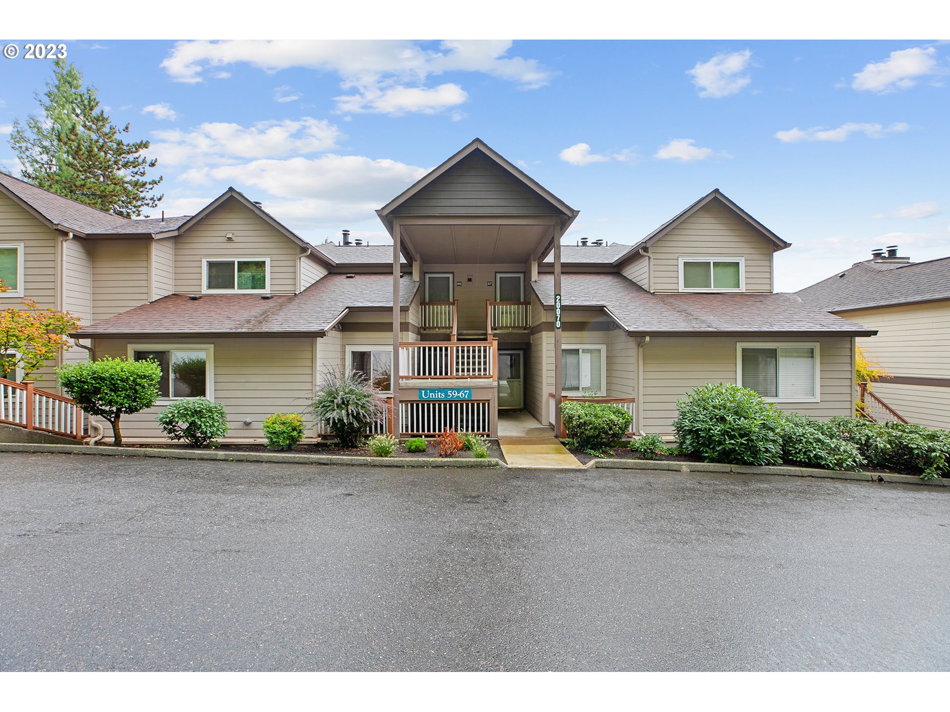 20070 LARKSPUR LN 63