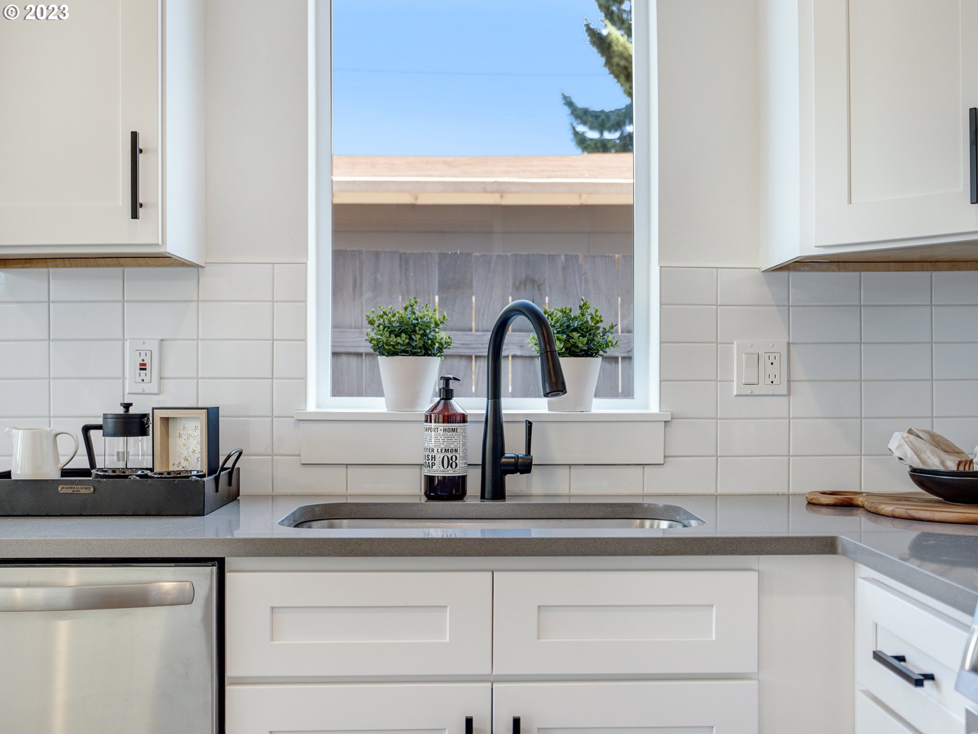 5070 SE REEDWAY ST 1