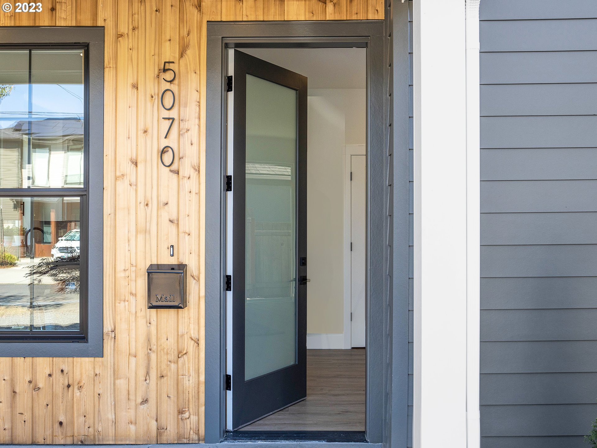 5070 SE REEDWAY ST 1