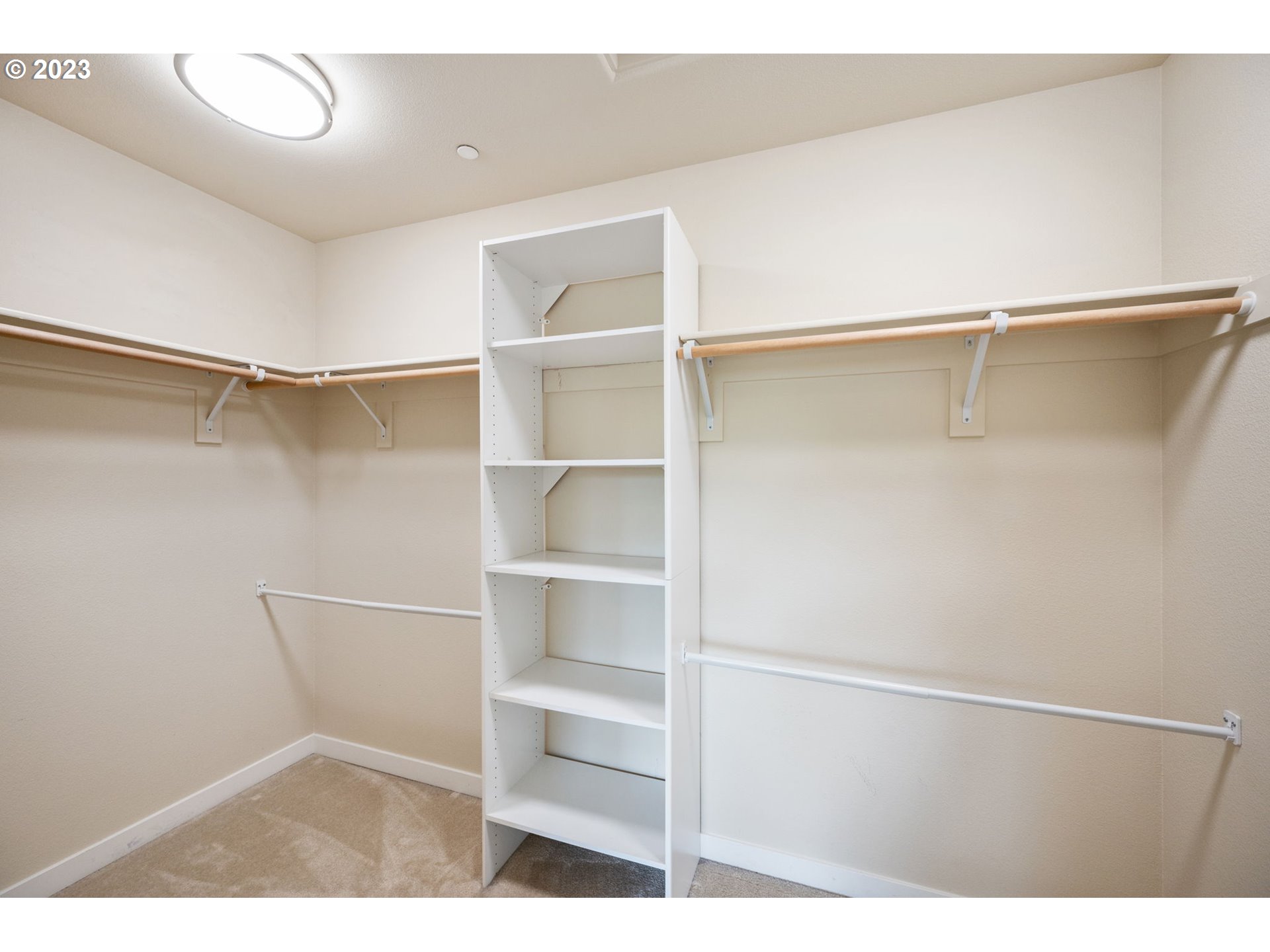 28938 SW MONTE CARLO AVE