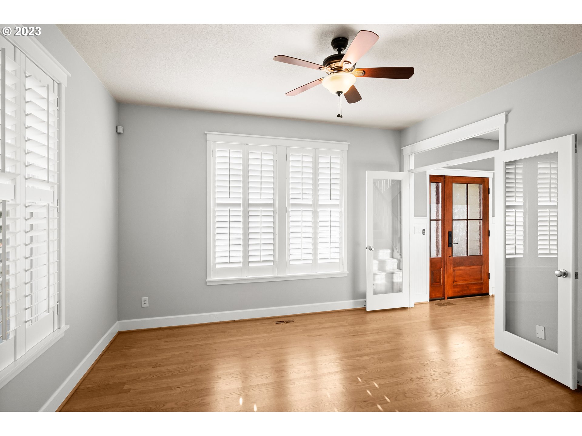 384 SE 13TH PL