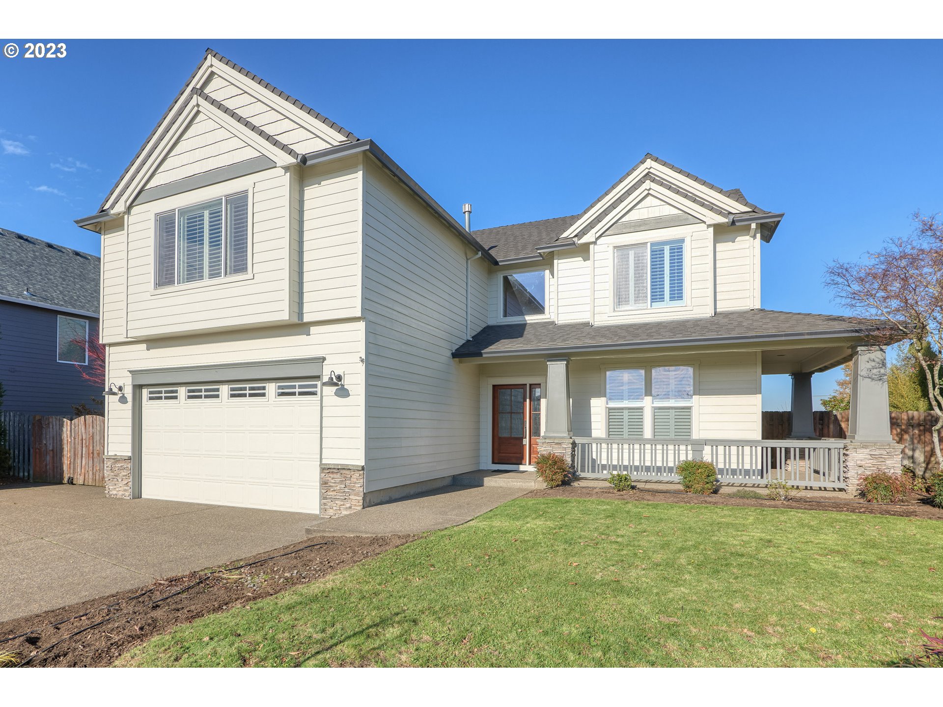 384 SE 13TH PL