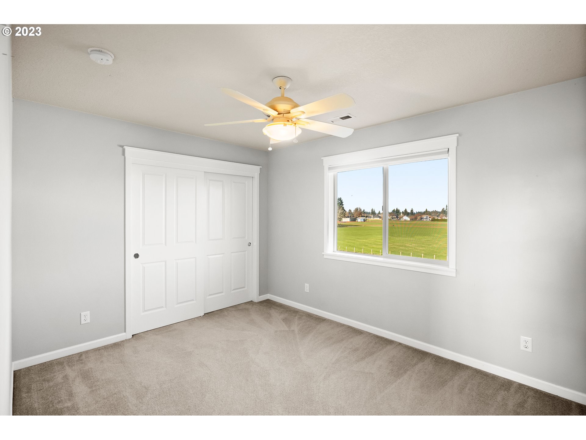 384 SE 13TH PL