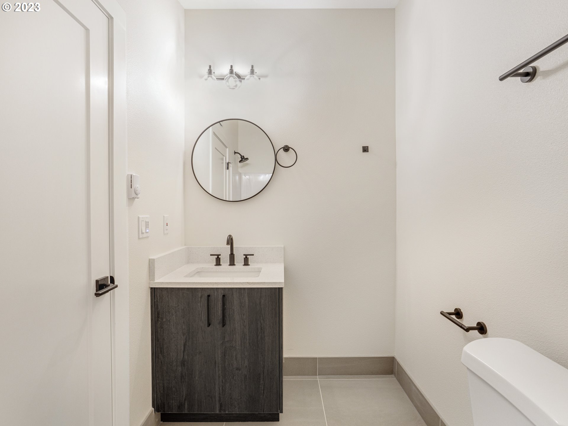 1207 N Winchell ST 5