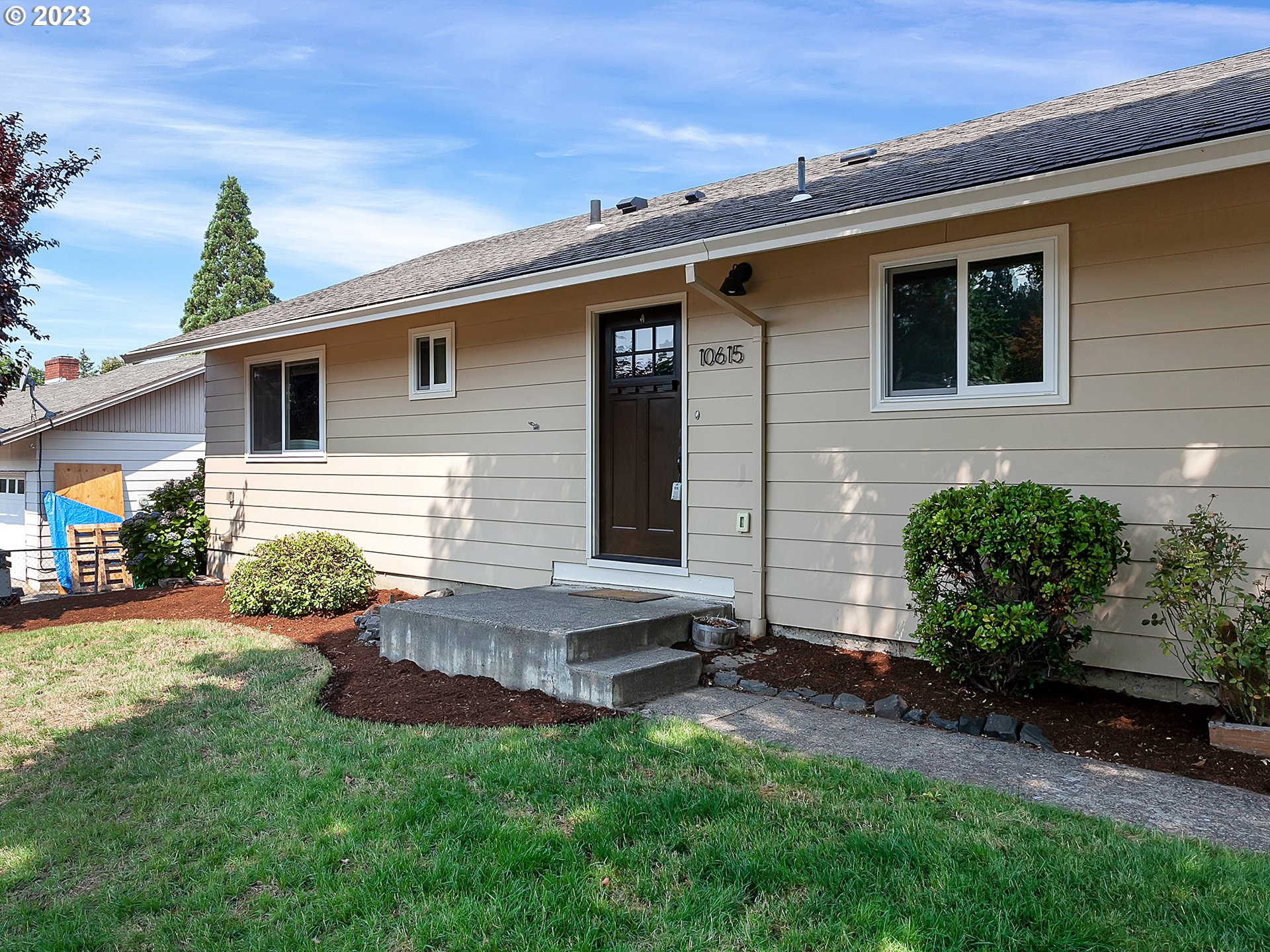 10615 SE LEXINGTON ST