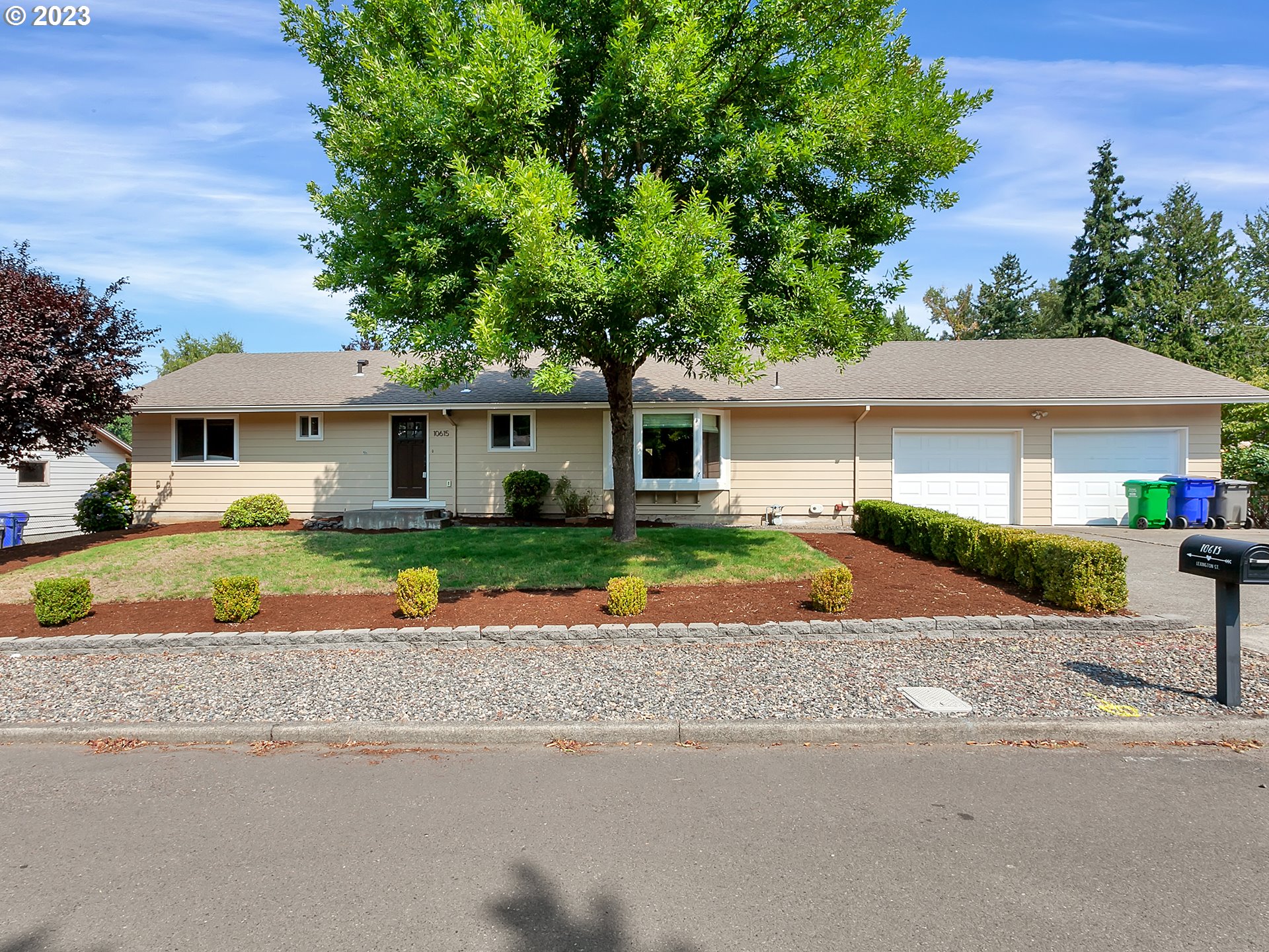 10615 SE LEXINGTON ST