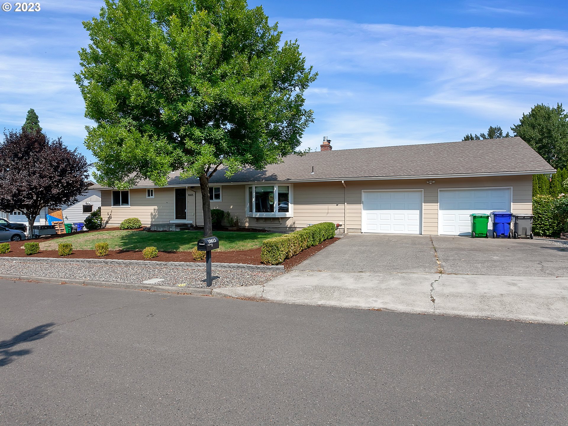 10615 SE LEXINGTON ST