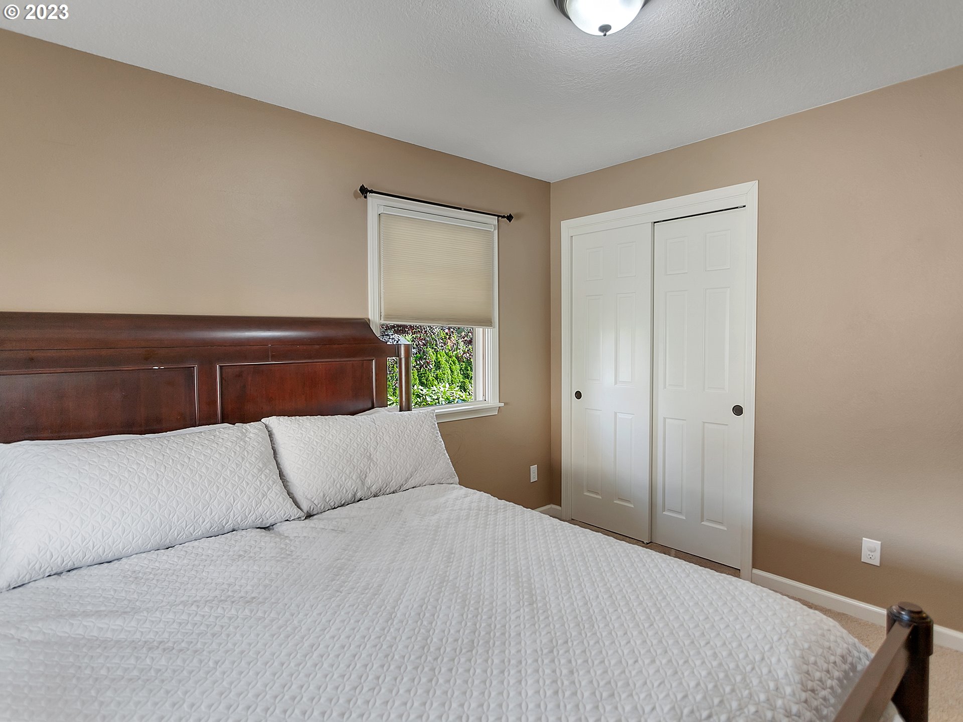 10615 SE LEXINGTON ST