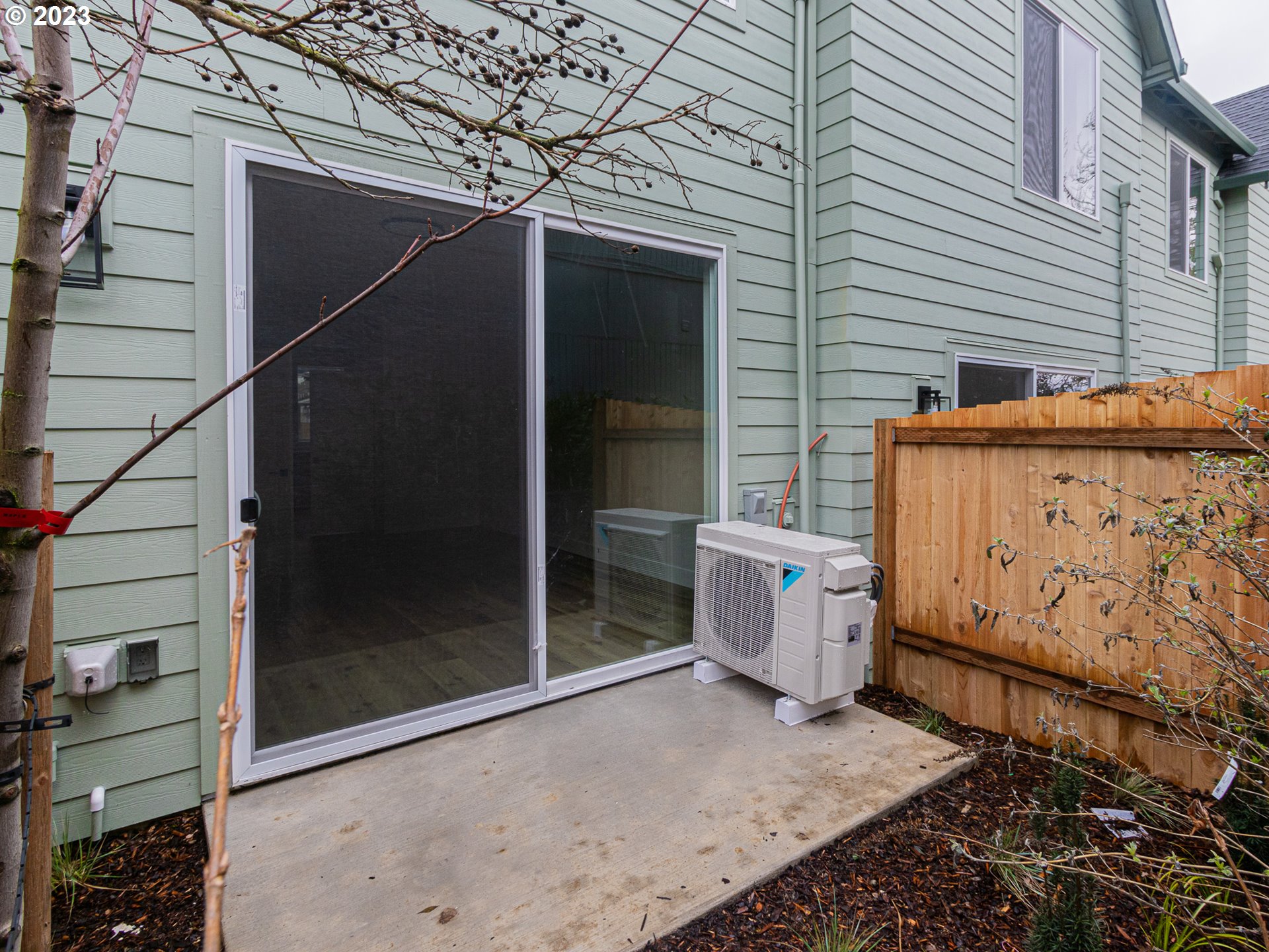 5320 SE Milwaukie AVE 8