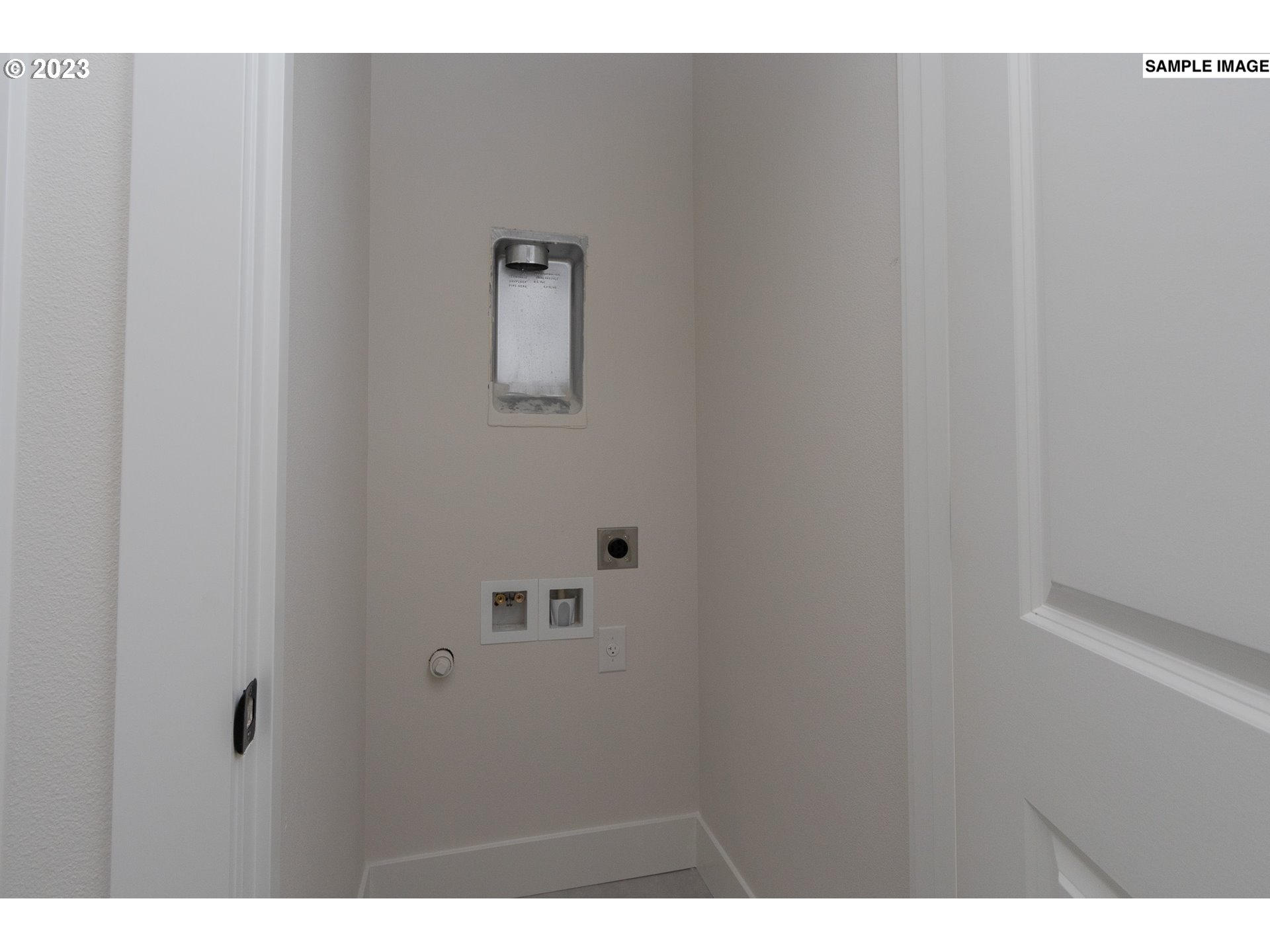 5320 SE Milwaukie AVE 8