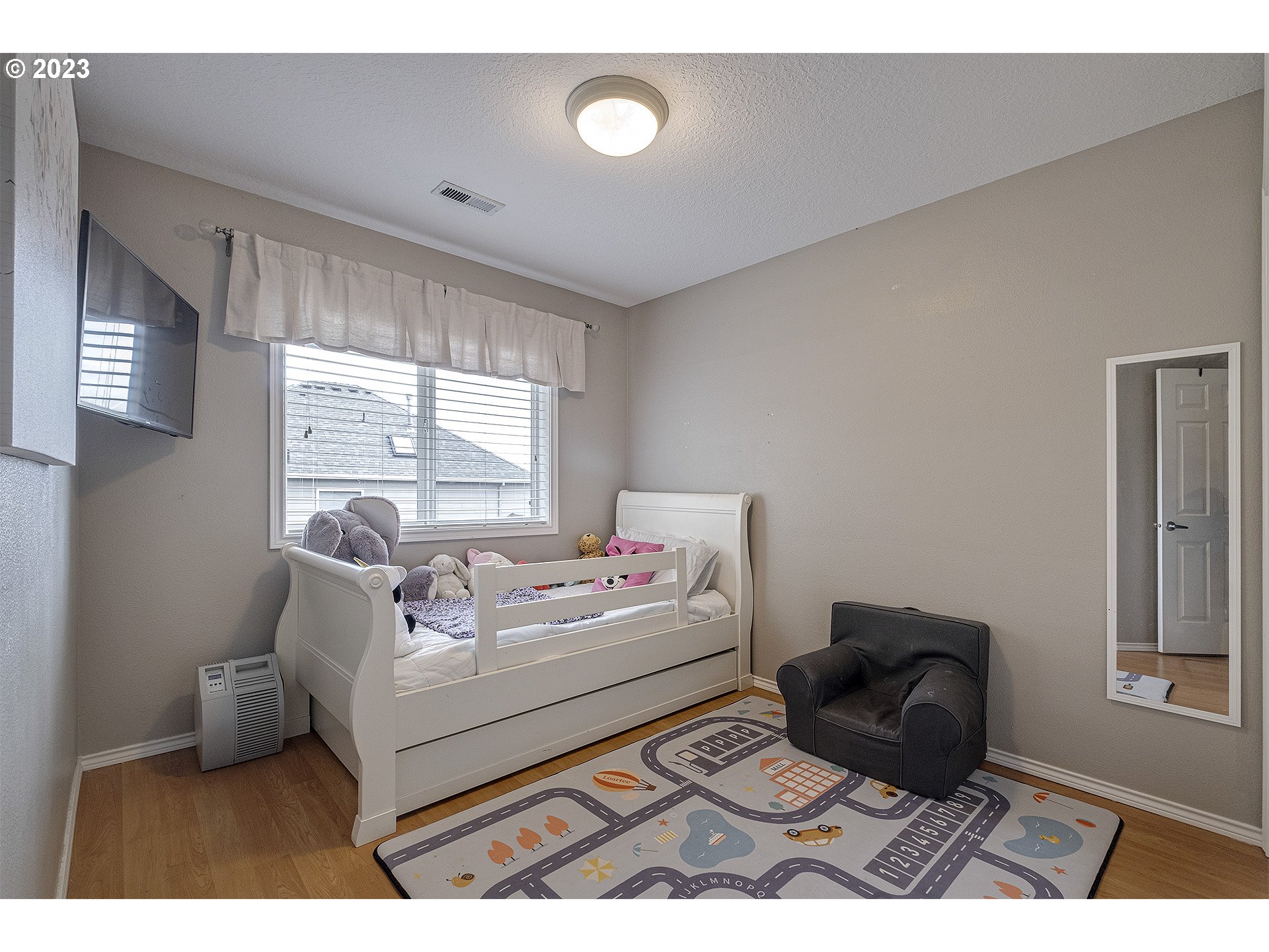 12426 SW CHANDLER DR