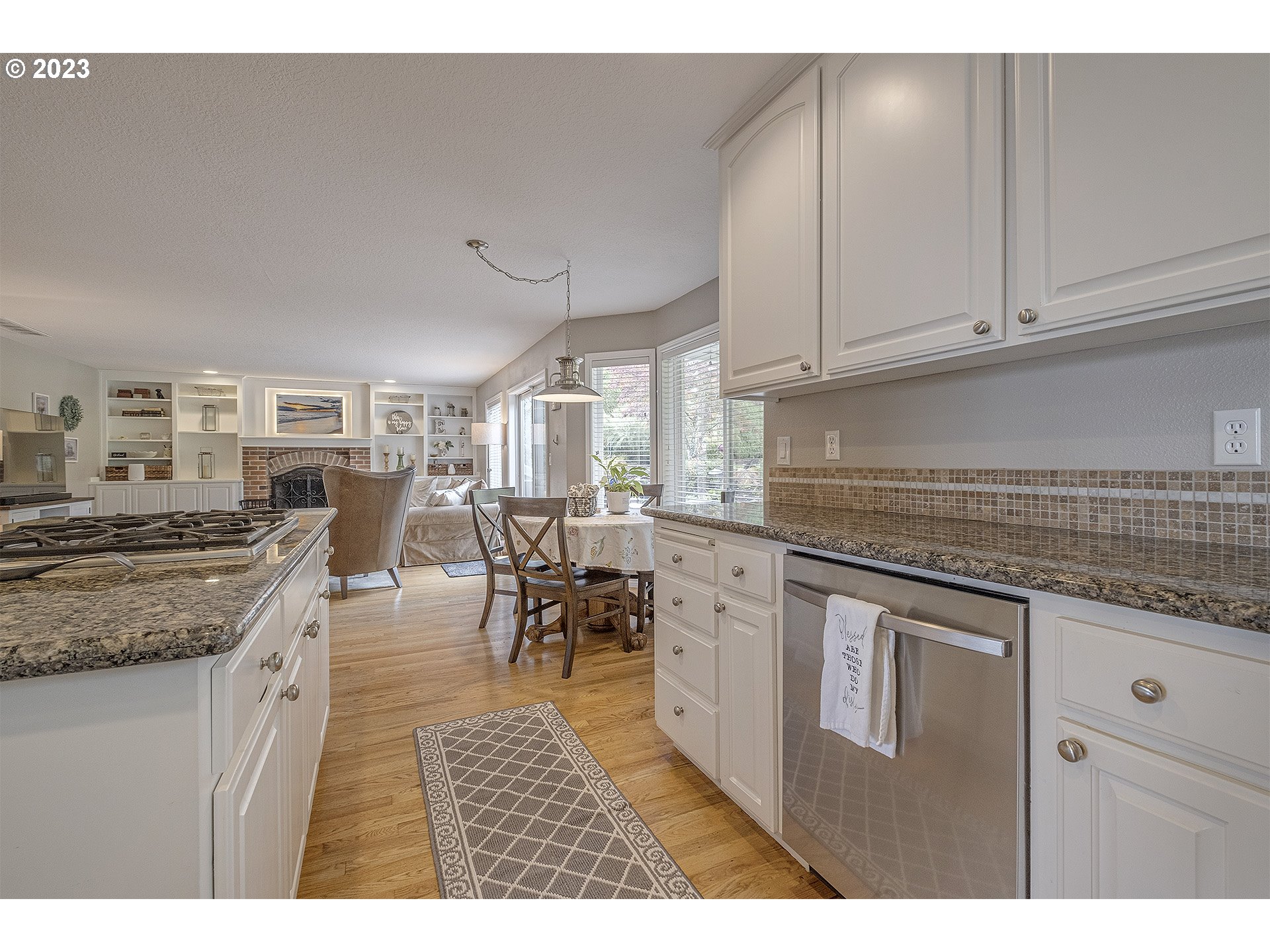 12426 SW CHANDLER DR