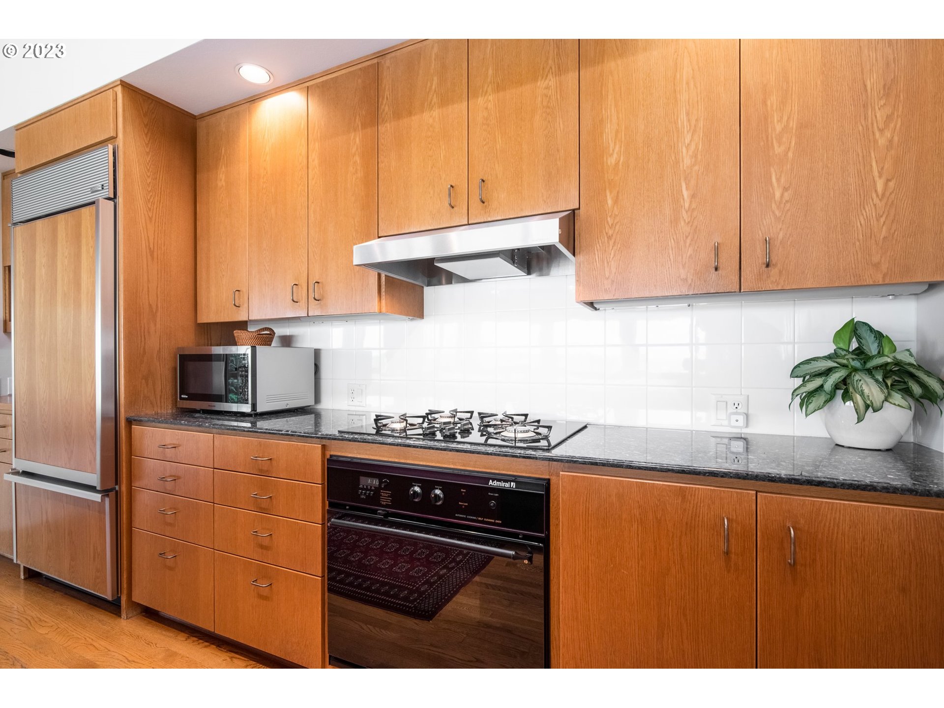 155 N LOTUS BEACH DR