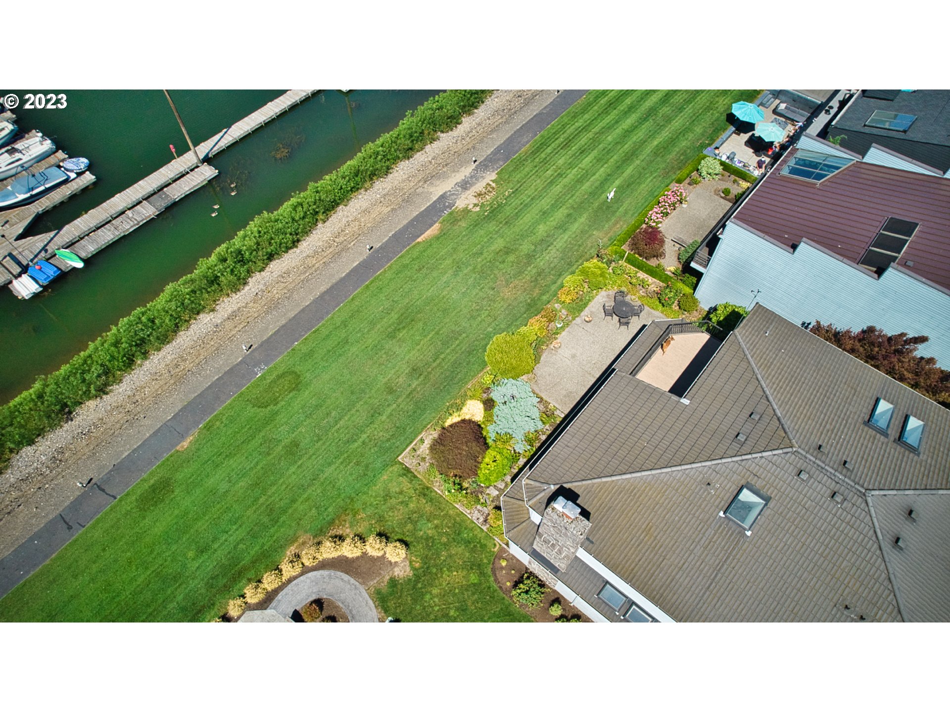 155 N LOTUS BEACH DR