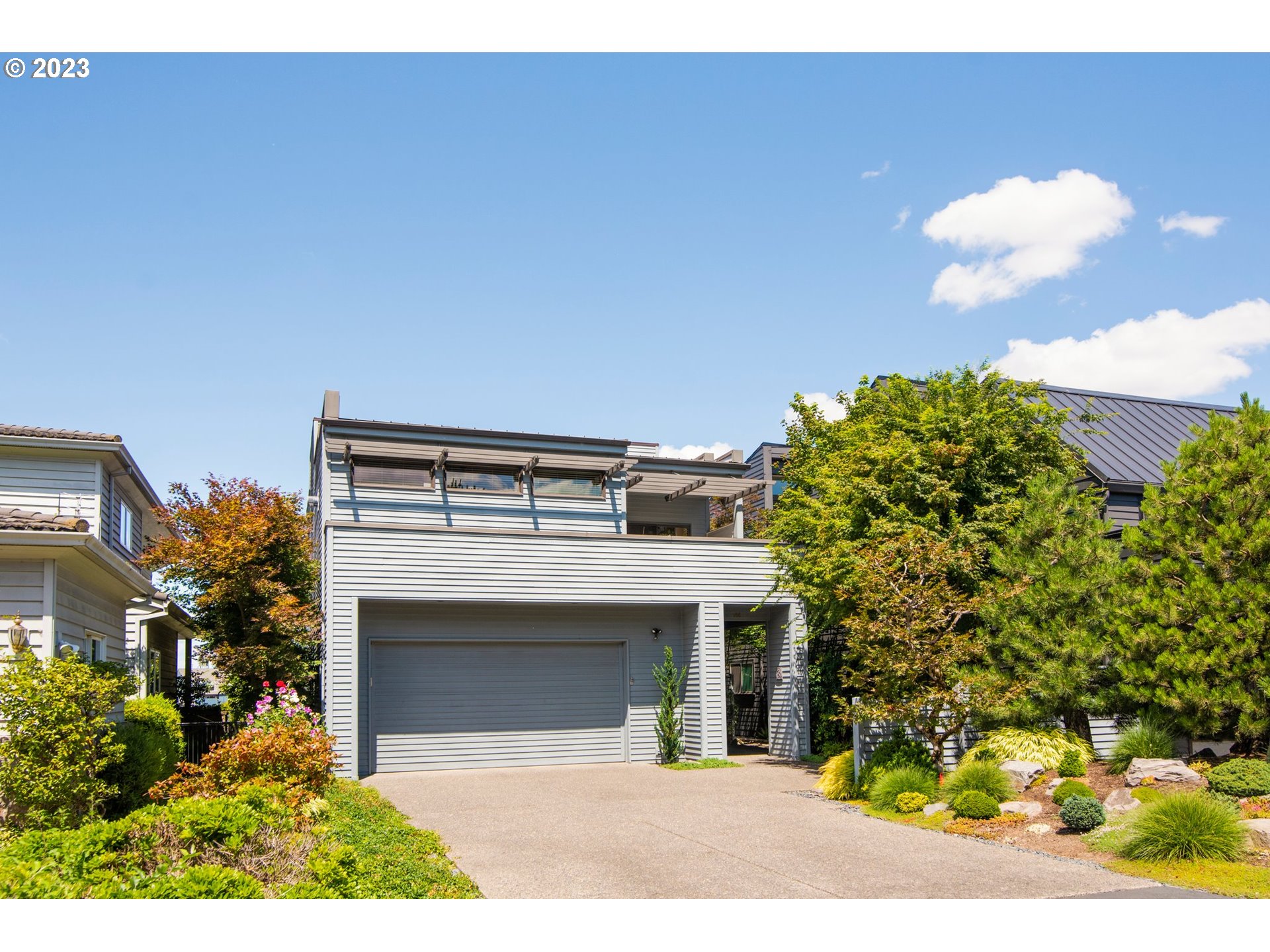 155 N LOTUS BEACH DR