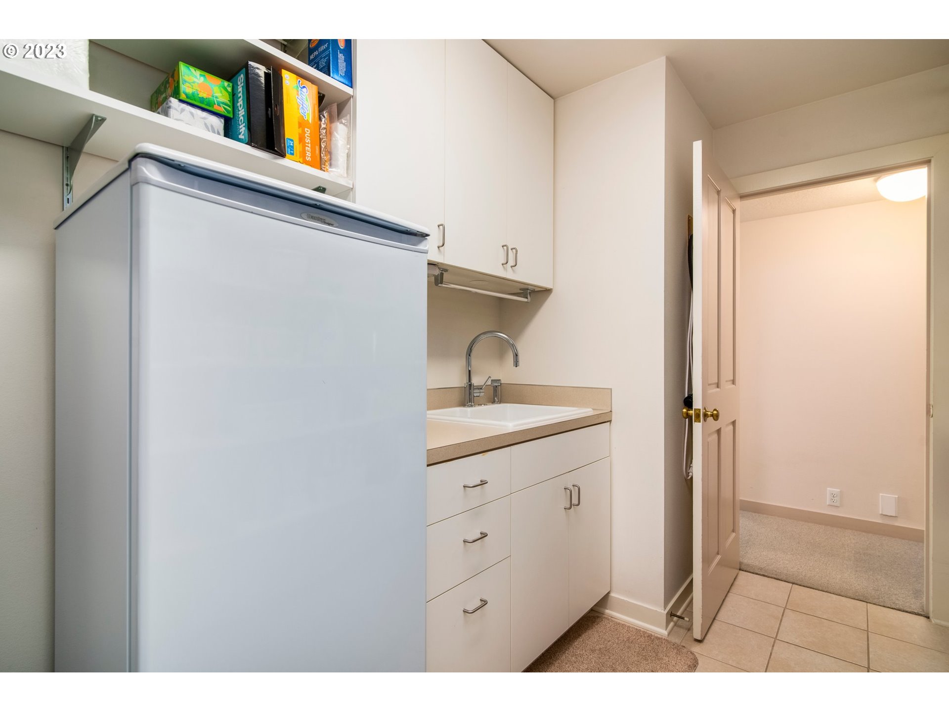 155 N LOTUS BEACH DR