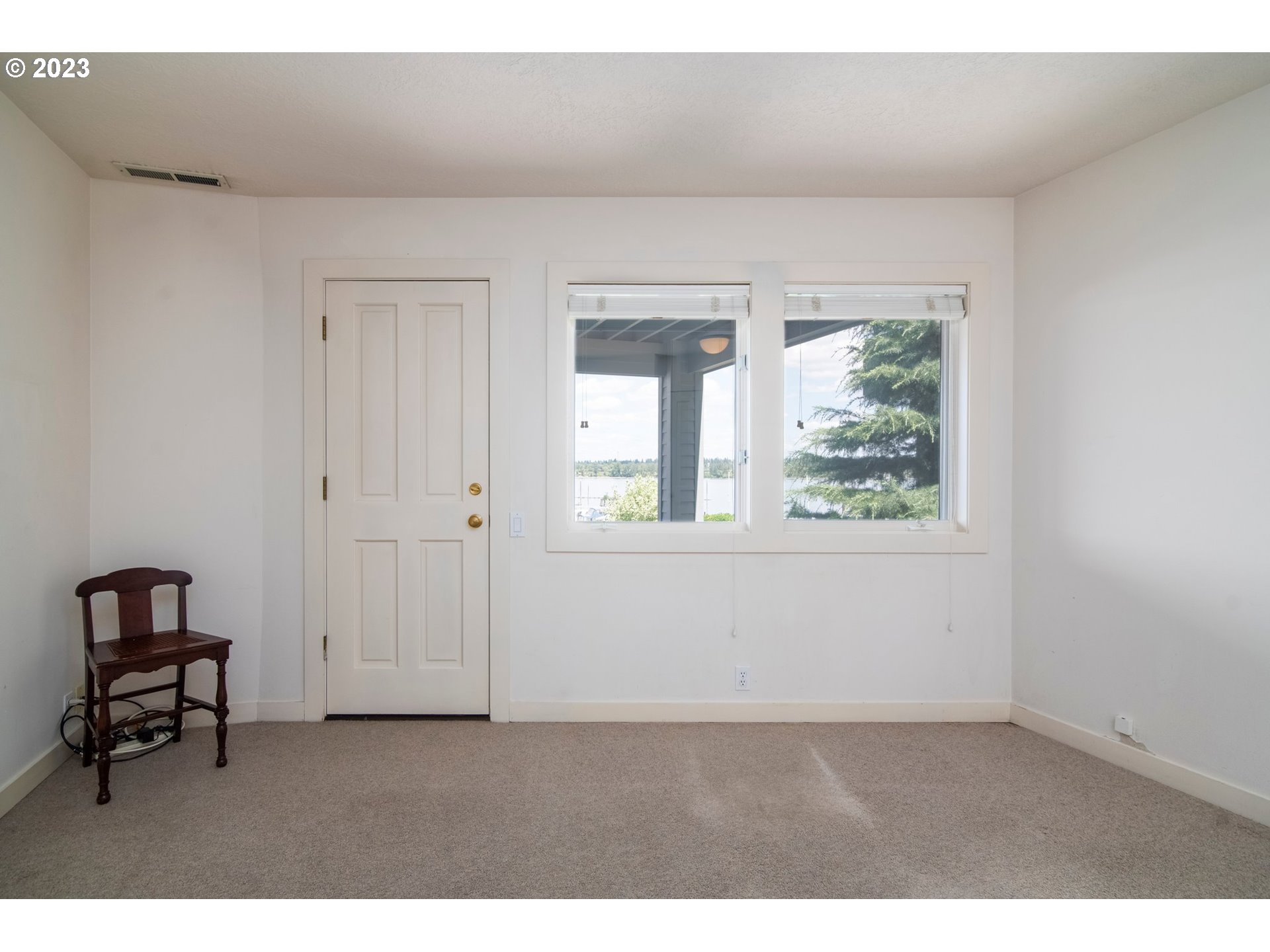 155 N LOTUS BEACH DR