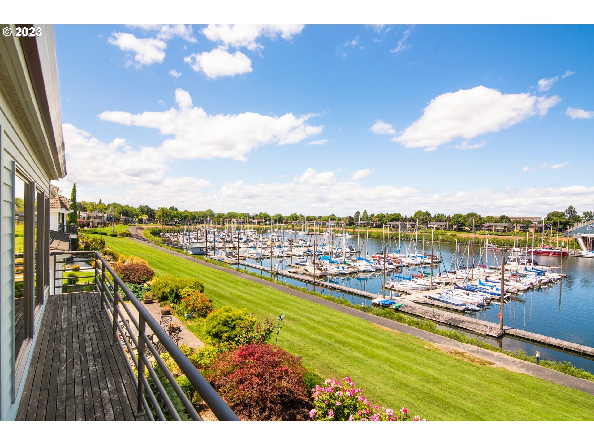 155 N LOTUS BEACH DR